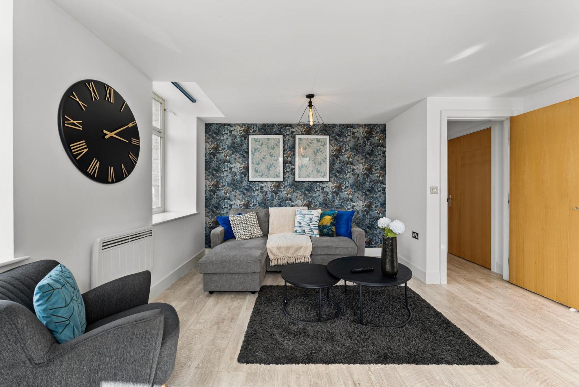 30 Percent Off! Beautiful Apartment In Dewsbury - Sleeps 6