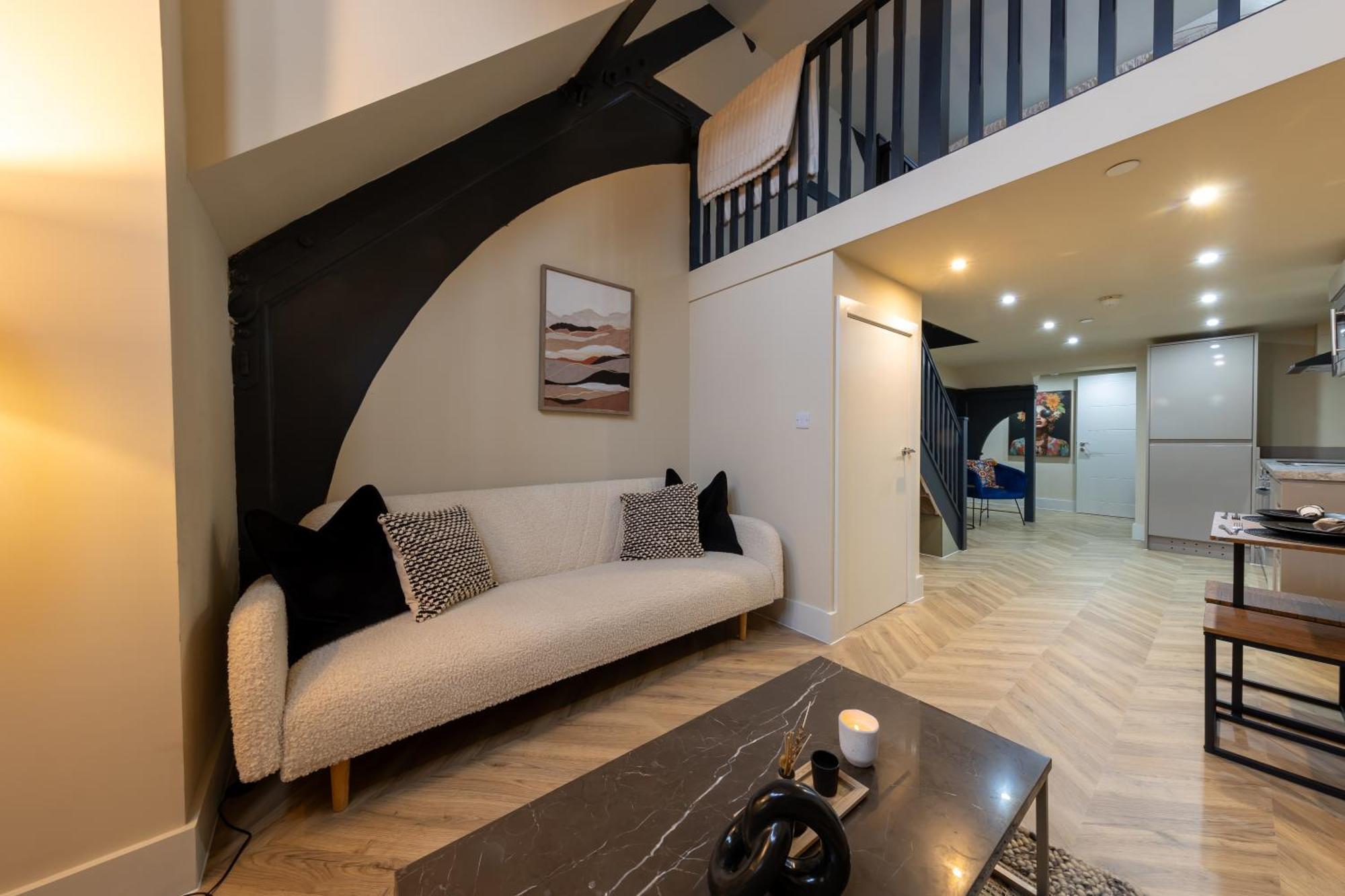 Urban Arch - Leeds Centre Apartment *