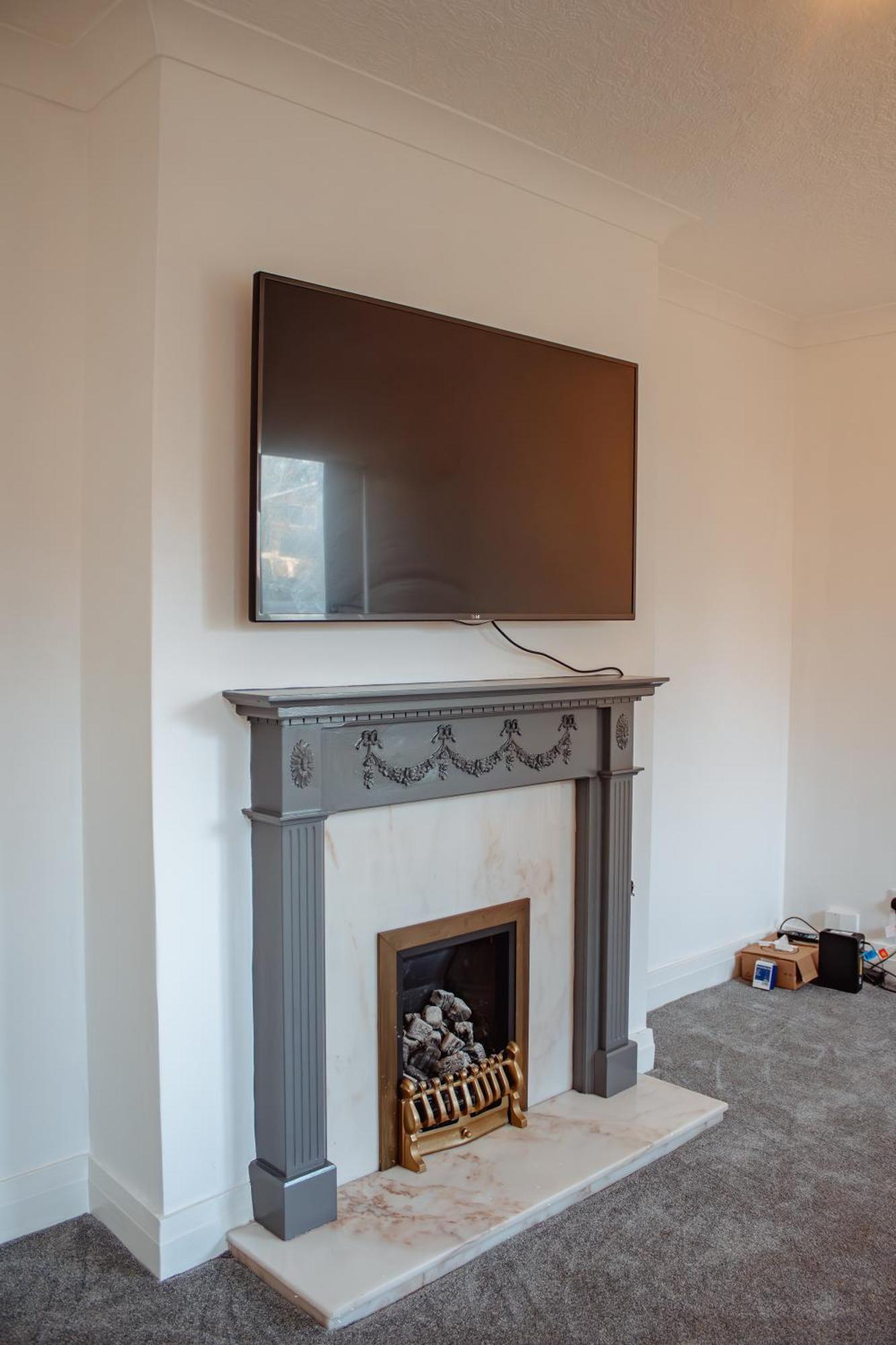 Apartment Spacious 4-bed Flat - 10 Mins To Centre
