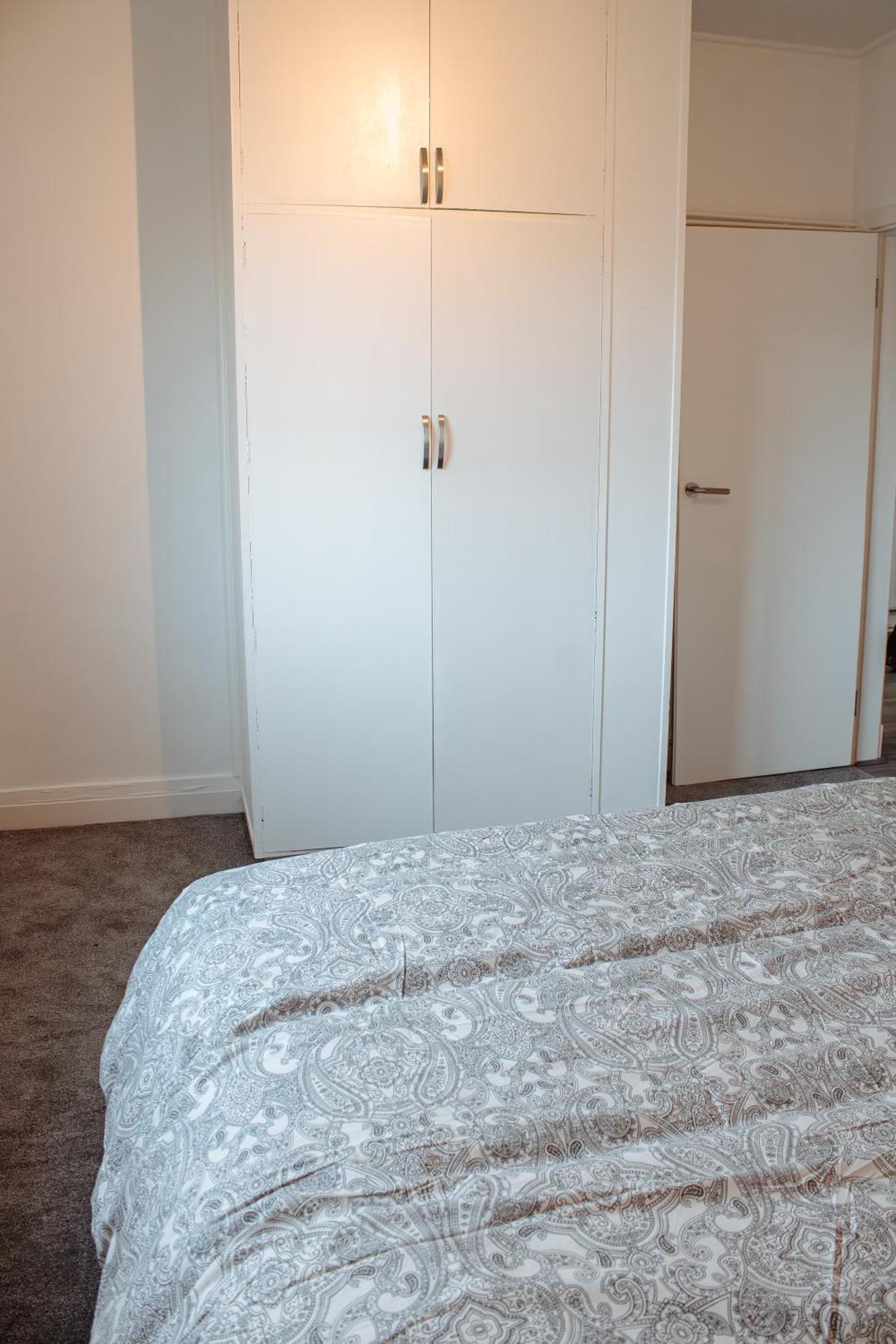 Apartment Spacious 4-bed Flat - 10 Mins To Centre Leeds (West Yorkshire)