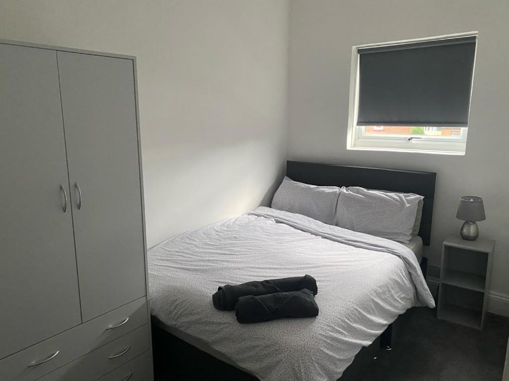 Spacious 4 Bedroom Townhouse Holiday home