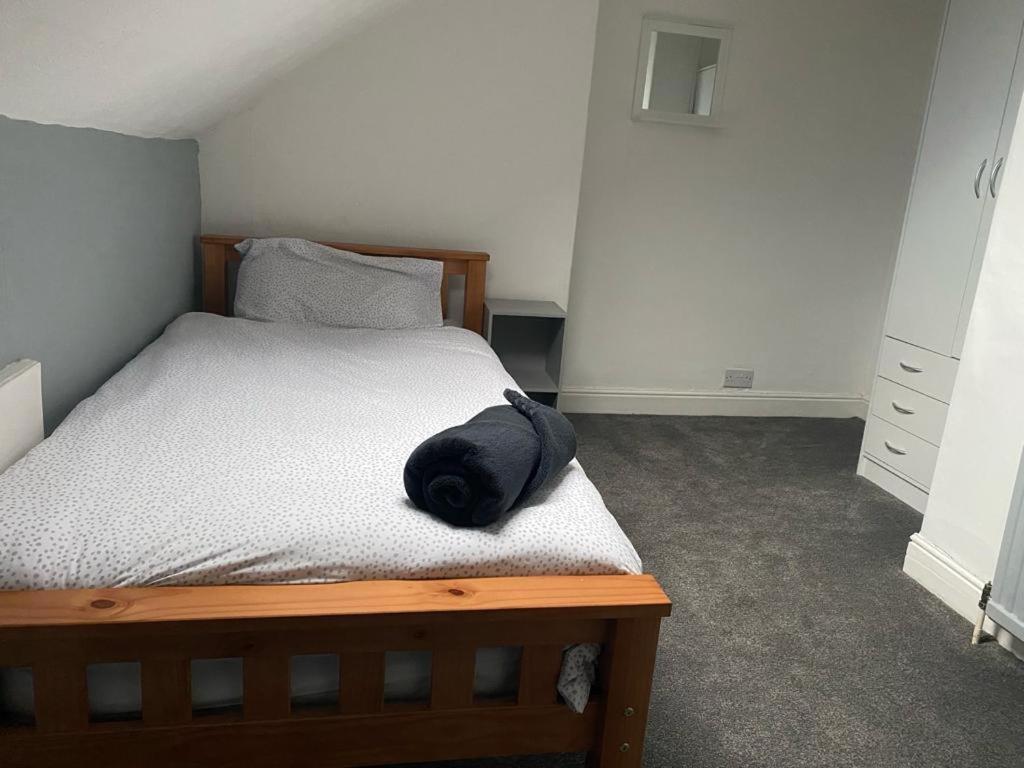 Spacious 4 Bedroom Townhouse Holiday home *