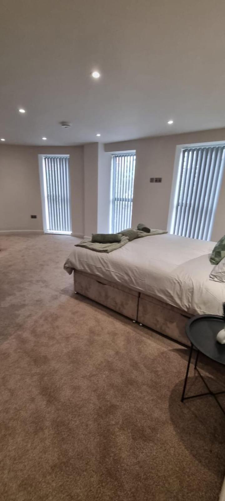 City Centre 2-bedrooms, Both En-suite, Close To Arena, Savings * Leeds (West Yorkshire)
