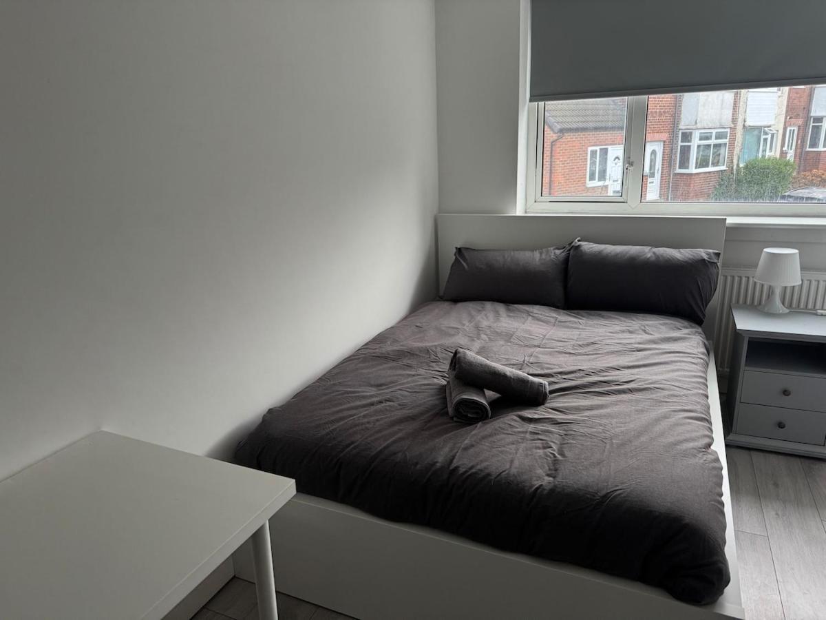 Holiday home Modern 4 Bed House Close To Centre Leeds (West Yorkshire)