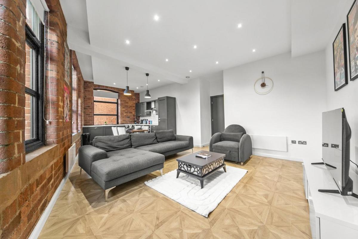 Mag-a-zine Loaded - 2bdr - Centre - Sleeps 5
