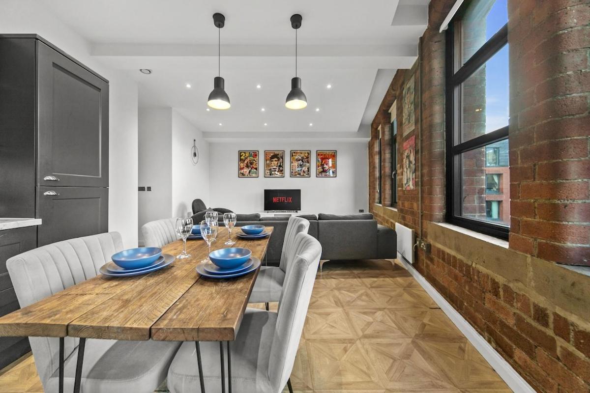 Apartment Mag-a-zine Loaded - 2bdr - Centre - Sleeps 5 *