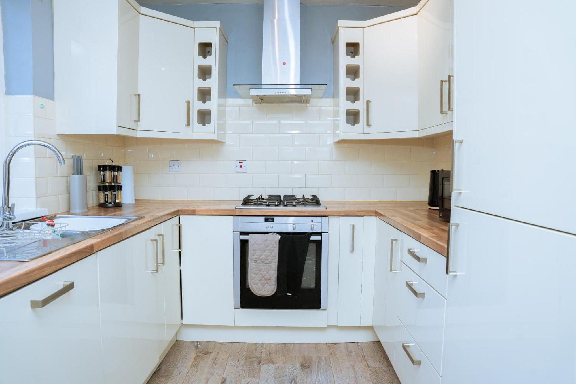 Apartment Modern 3bed With Hot Tub *