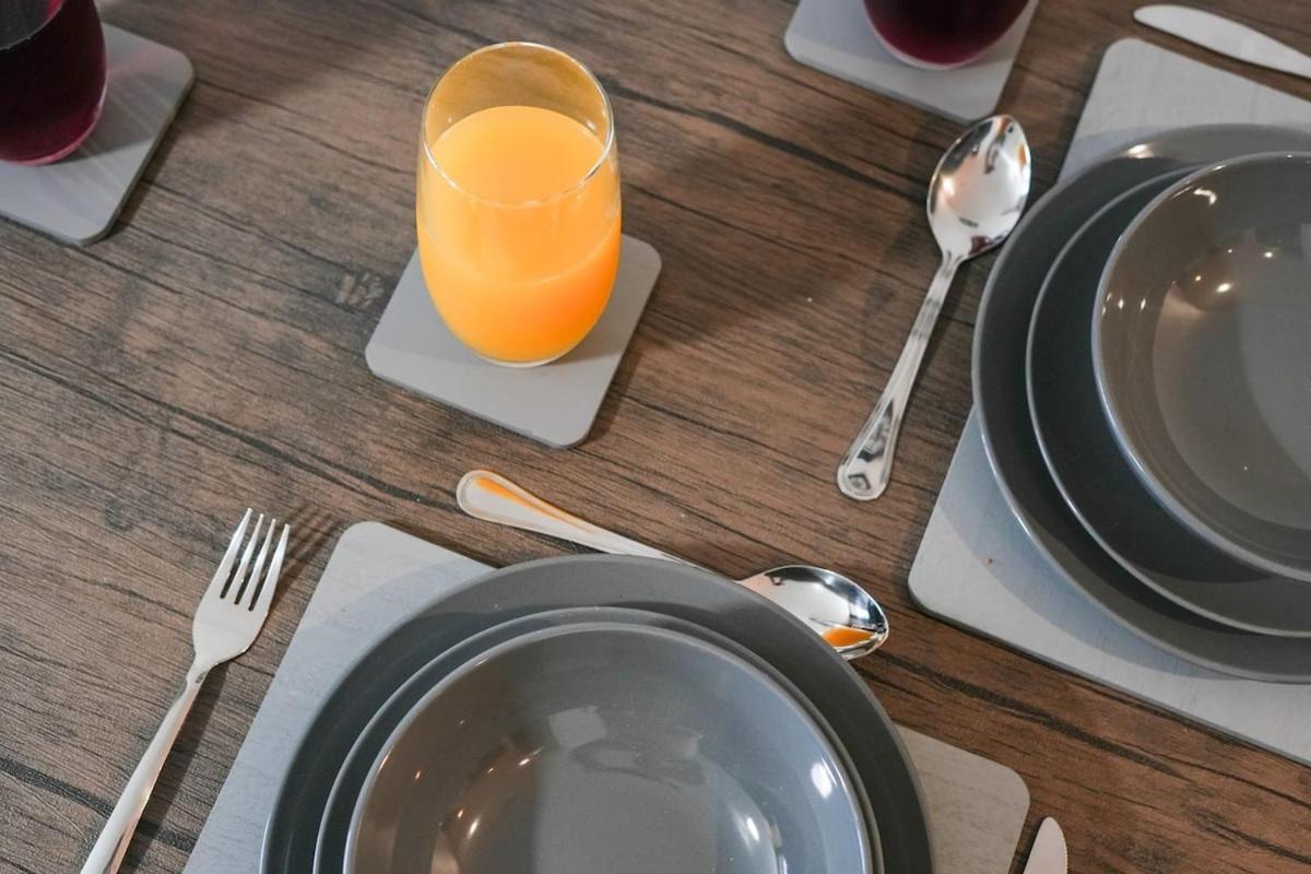 Apartment Maxstays - Cozy Leeds Centre 2 Bed - Steps From First Direct Arena - Free Parking