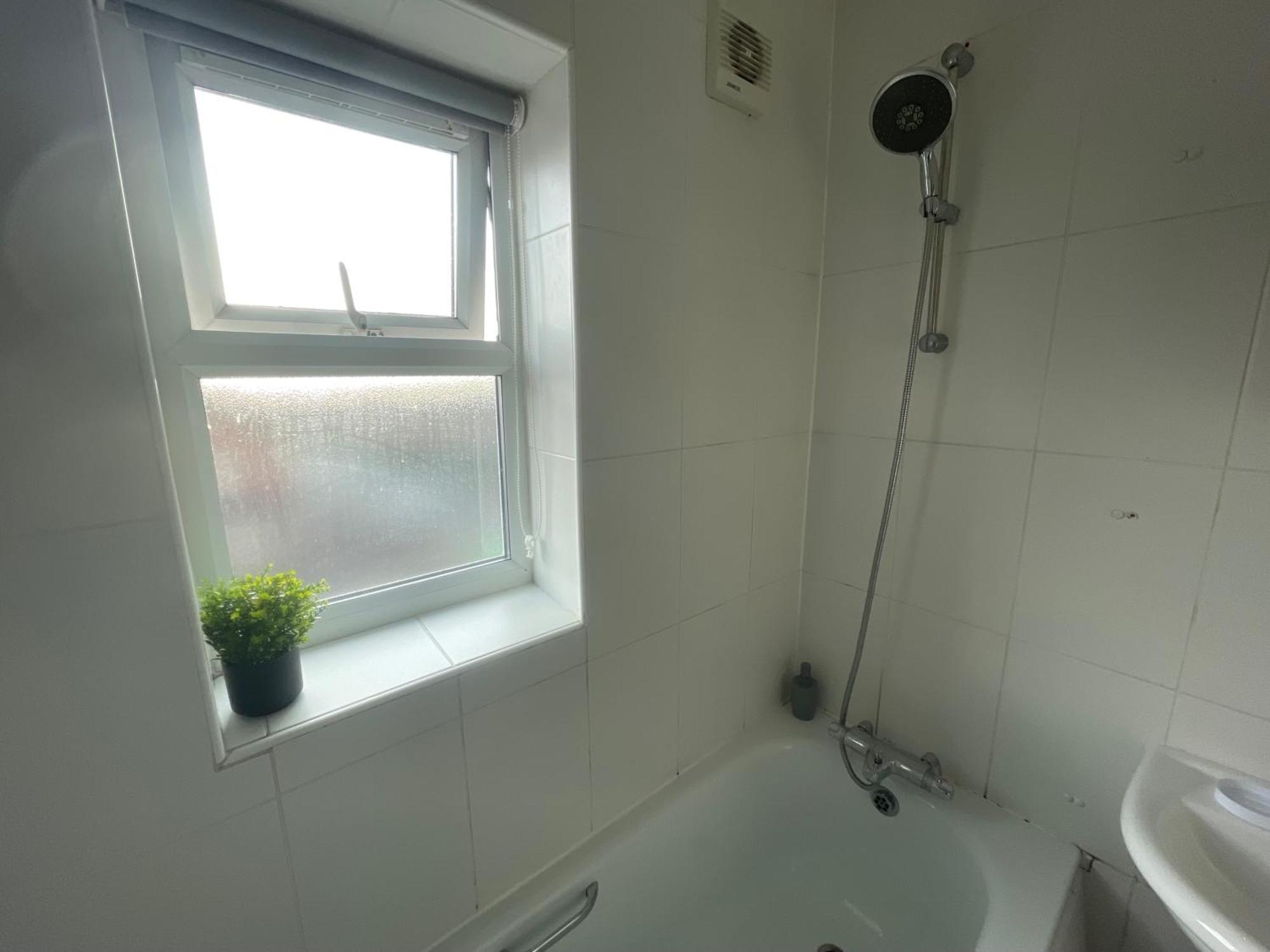 Stylish Two Bedroom In Leeds * Leeds (West Yorkshire)