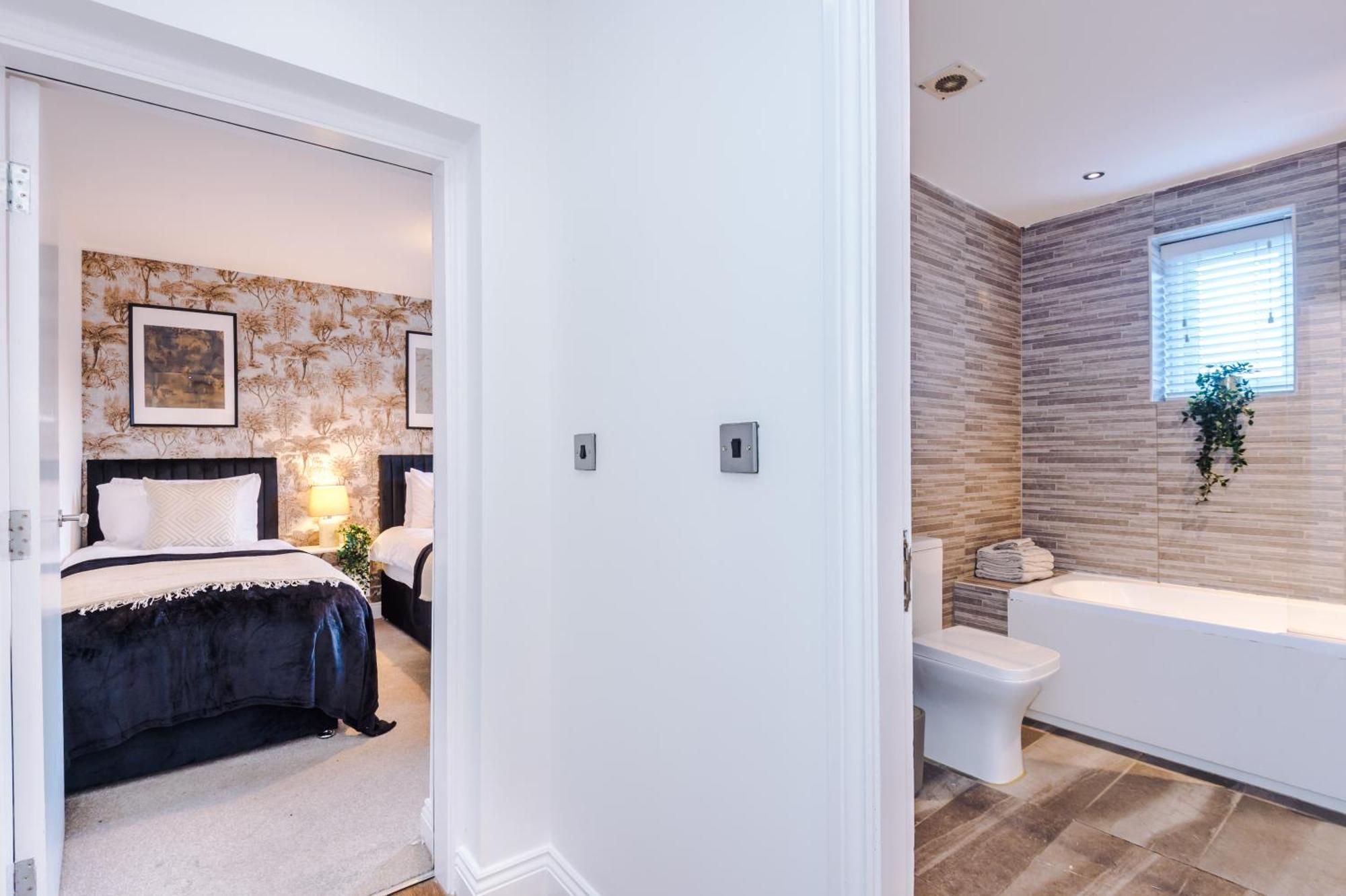 Boutique Gem * Leeds (West Yorkshire)