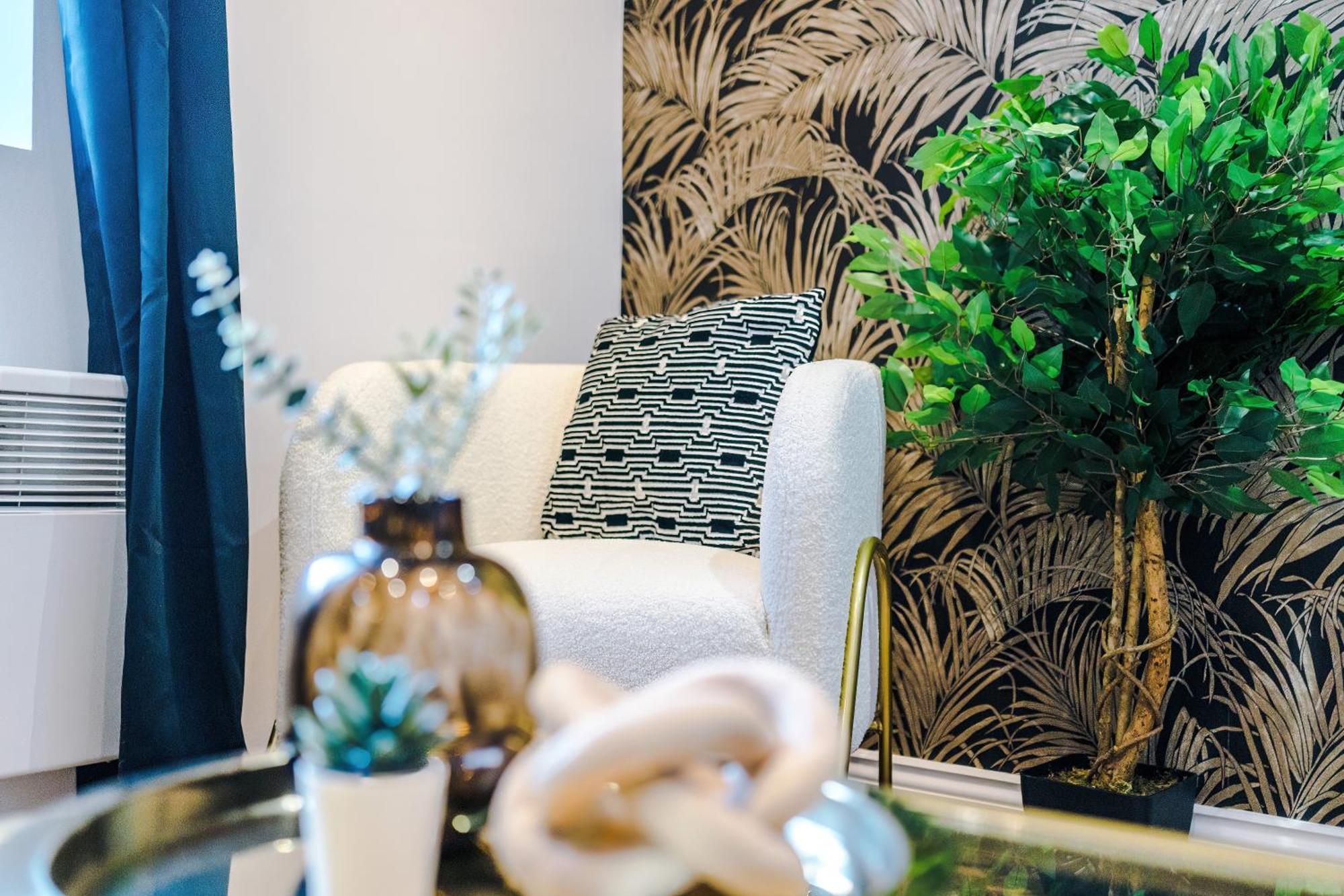 Boutique Gem * Leeds (West Yorkshire)