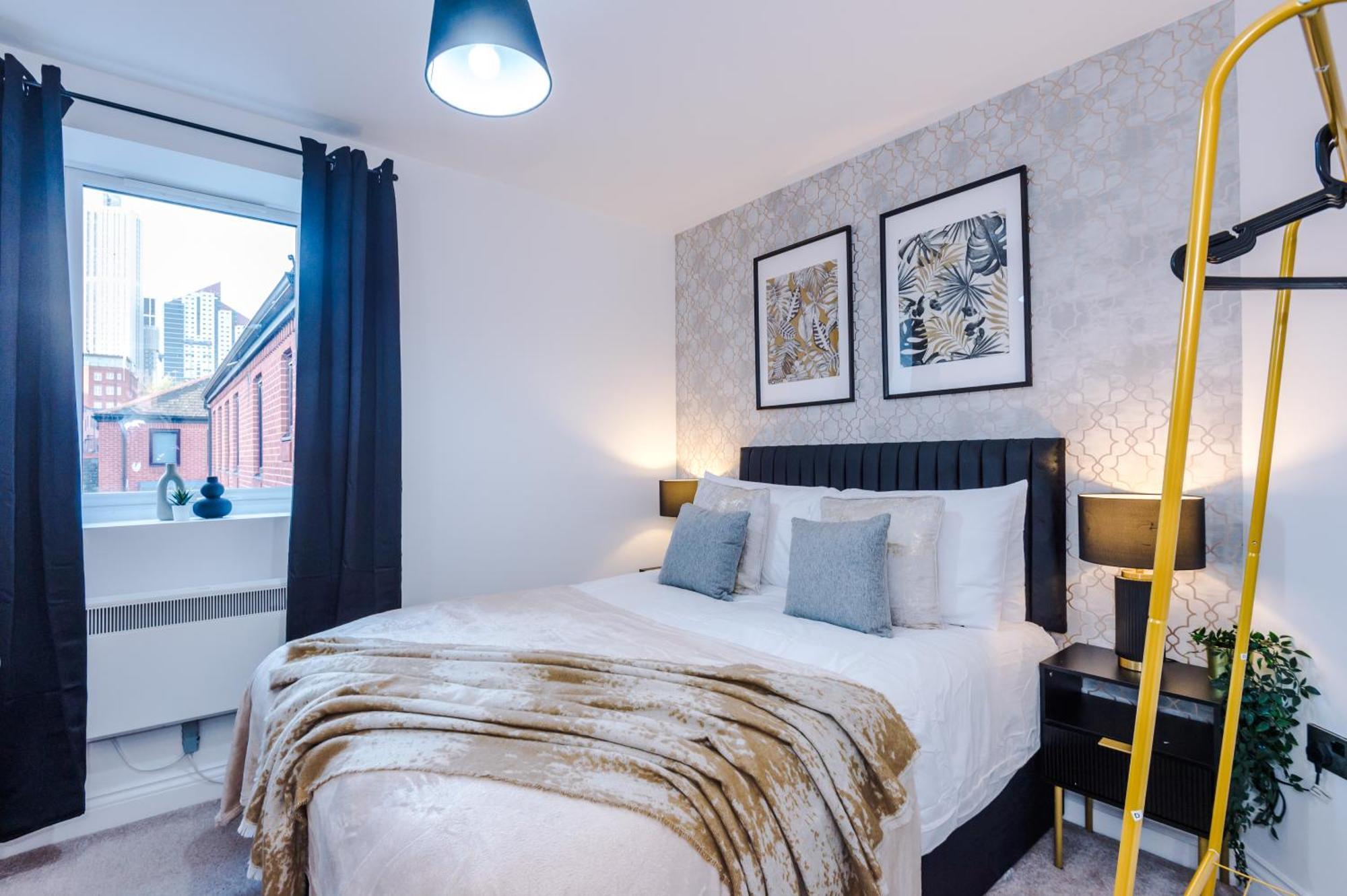 Boutique Gem * Leeds (West Yorkshire)