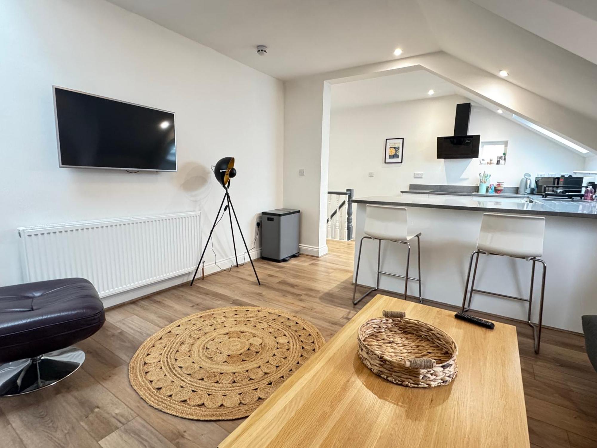 Stylish & Cosy 2-bed In Vibrant Oakwood! Leeds (West Yorkshire)
