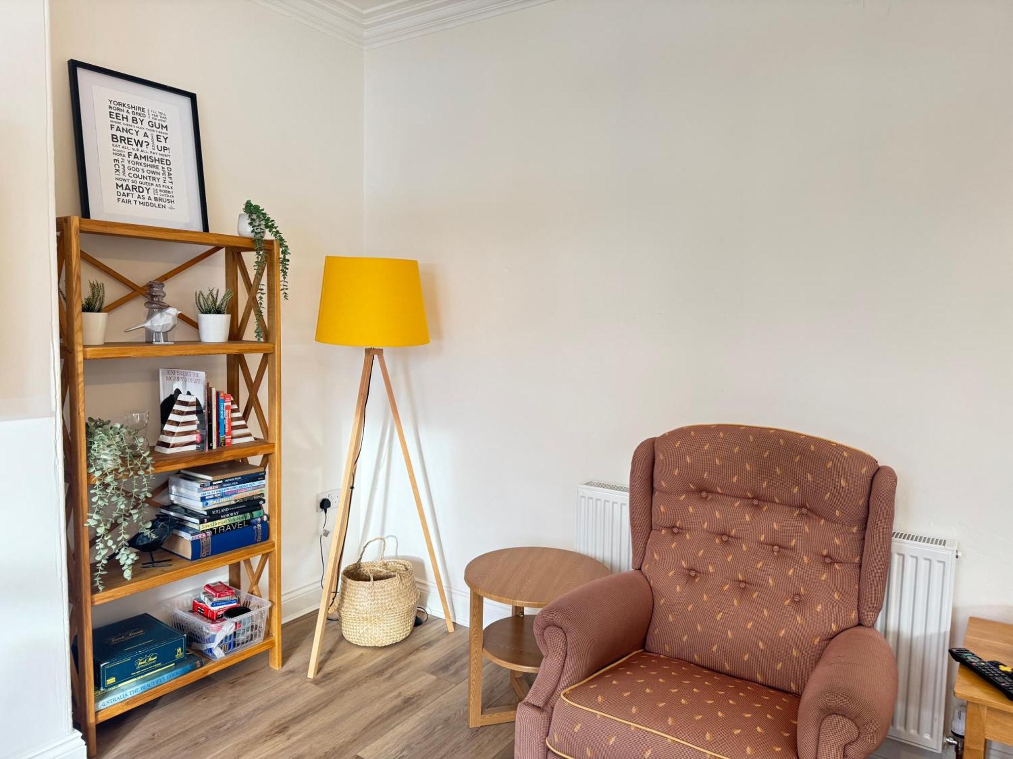 Chic 2-bed Retreat In The Heart Of Oakwood! Apartment Leeds (West Yorkshire)