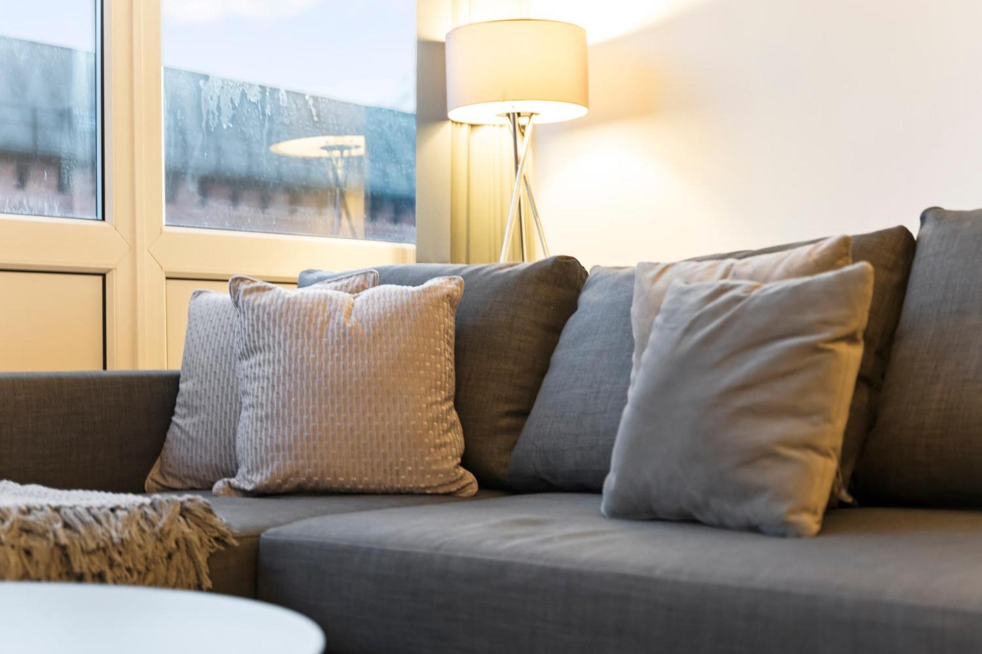 Elegant Flat In Prime Location -sleeps 4 - Parking Apartment *