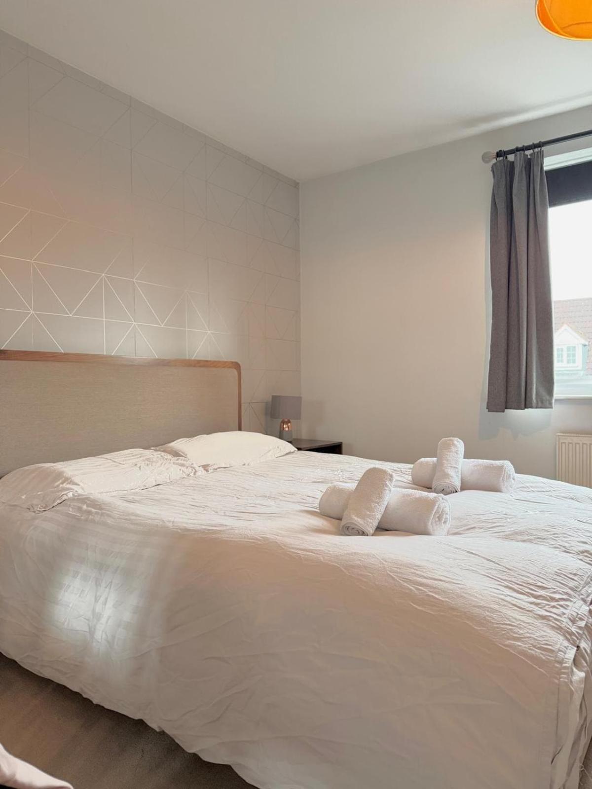 The Leeds Retreat - 4 Bedroom Townhouse Leeds (West Yorkshire)
