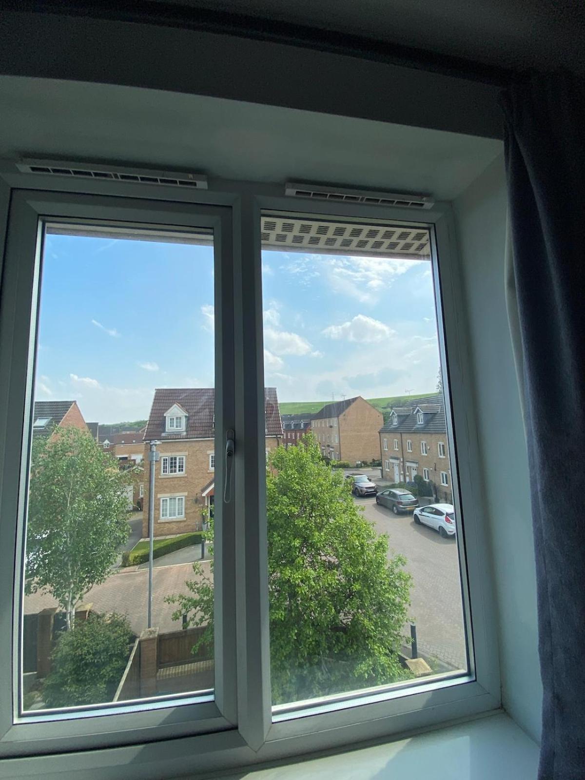 The Leeds Retreat - 4 Bedroom Townhouse Holiday home *
