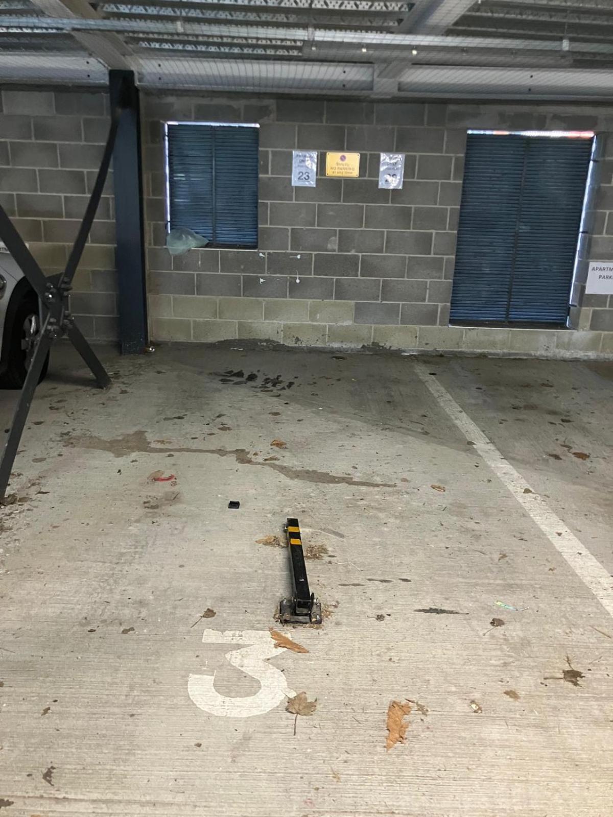 Luxury 3-bed, 3-bath Penthouse - Leeds Centre - Underground Parking Apartment Leeds (West Yorkshire)