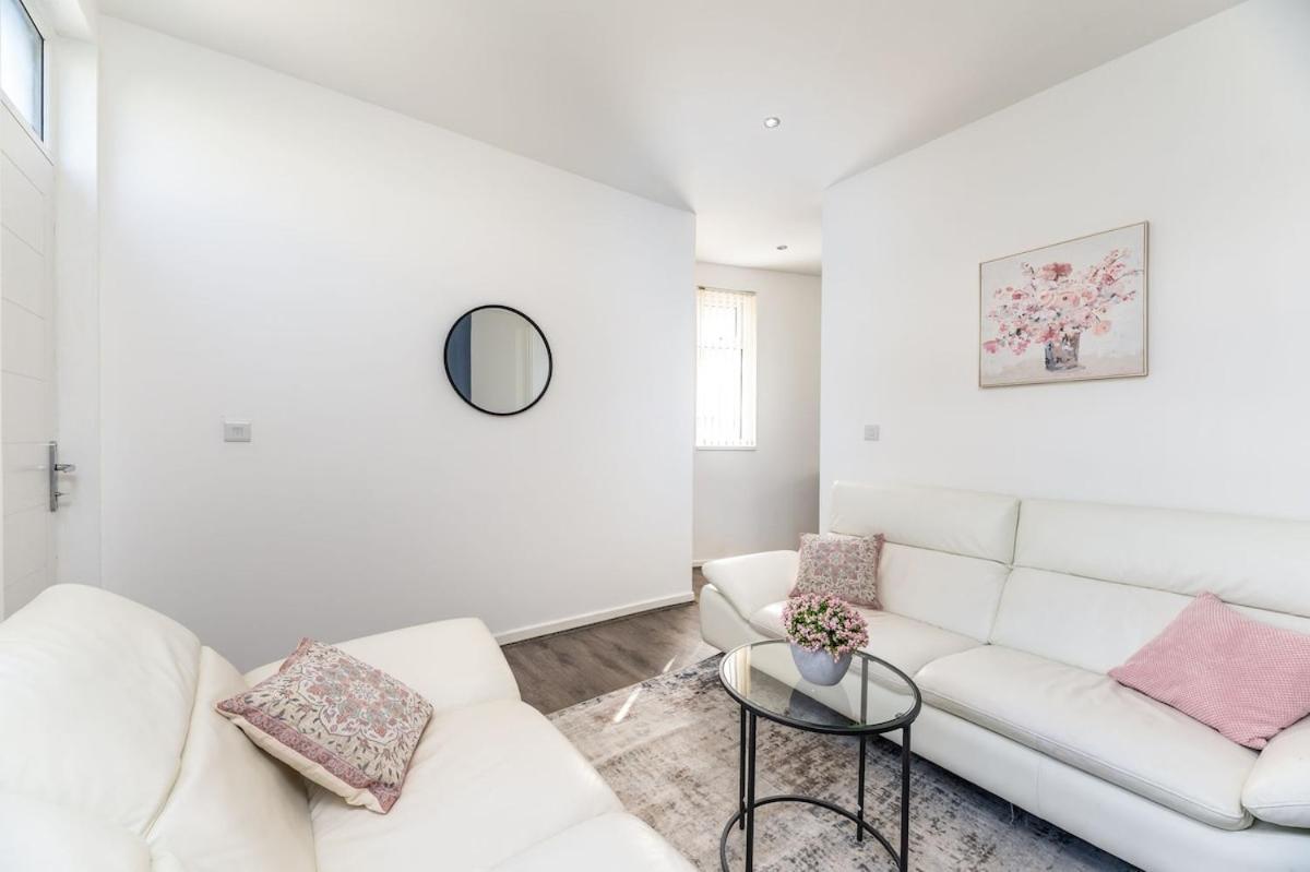 Leeds Beautiful - Parking - Yorksha Holiday home
