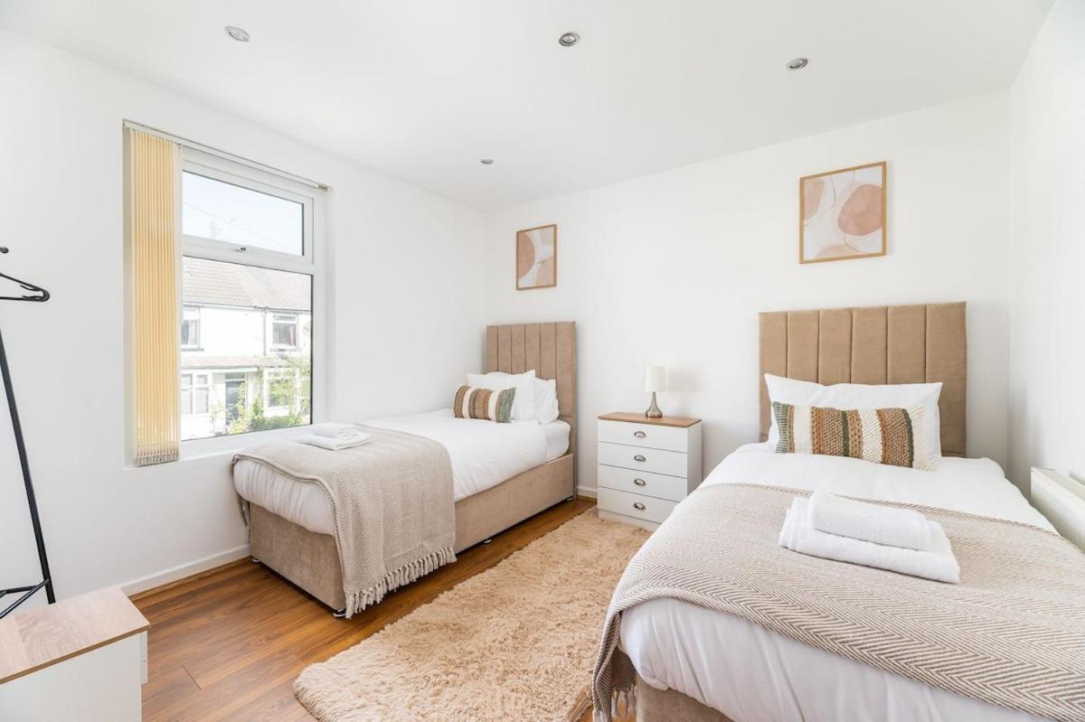 Holiday home Leeds Beautiful - Parking - Yorksha