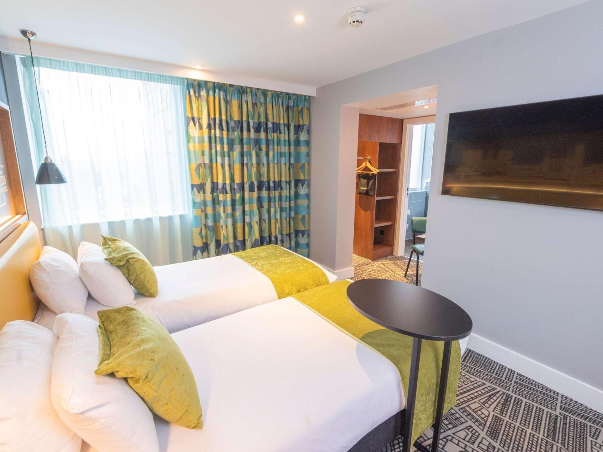 Hotel Ibis Styles Leeds Centre Arena 3*