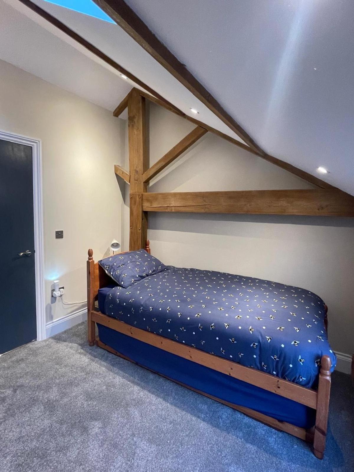 Holiday home Luxury Escape With Cinema, Pool Table & Darts *