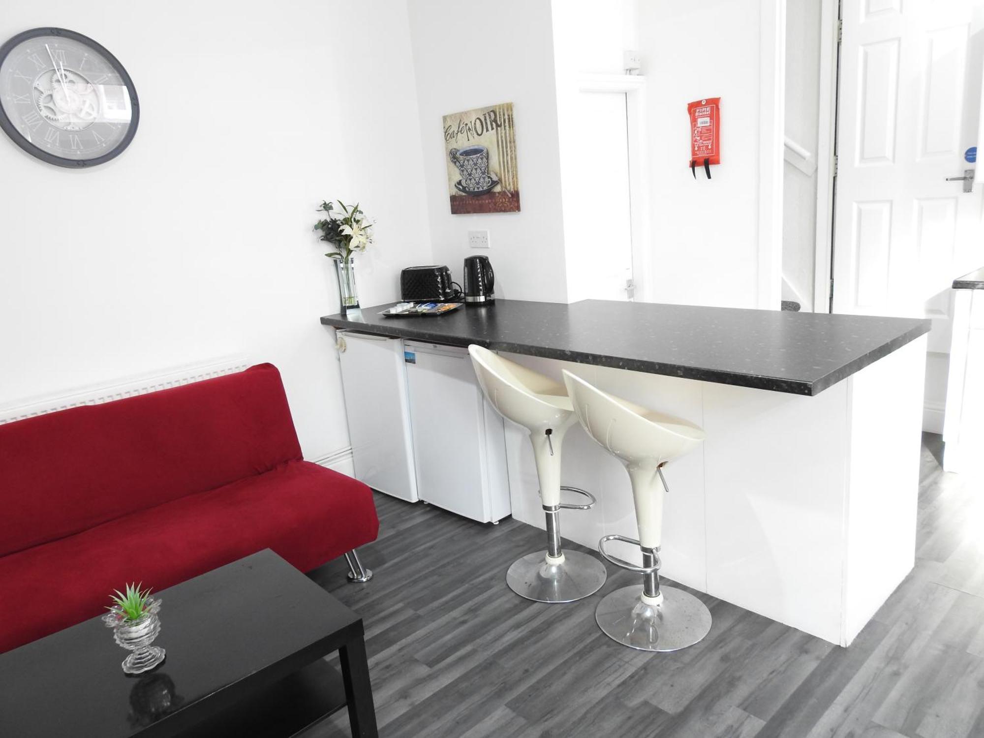 Be Our Guest! Stylish-free Parking-central Location *