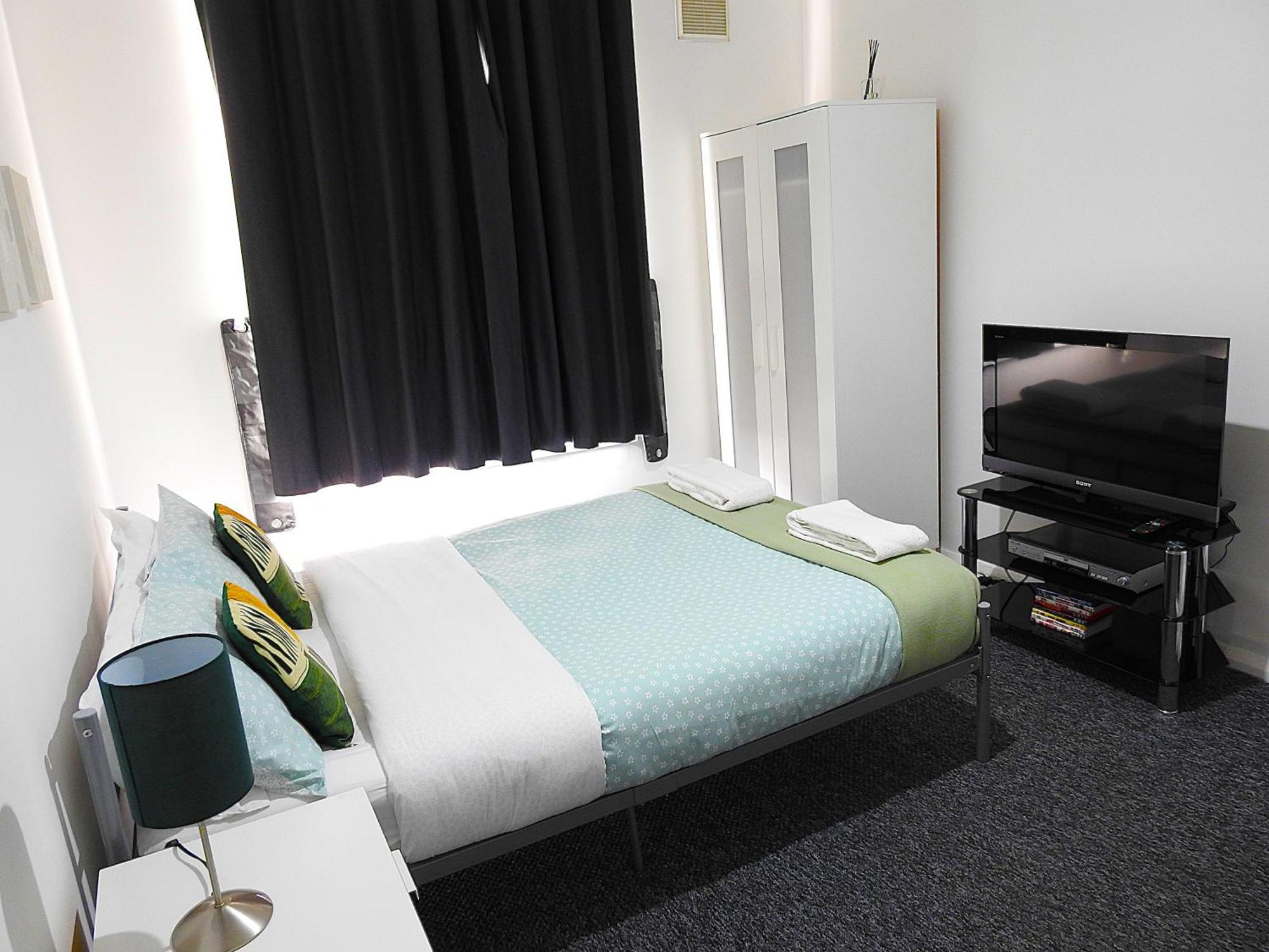 Be Our Guest! Stylish-free Parking-central Location * Leeds (West Yorkshire)
