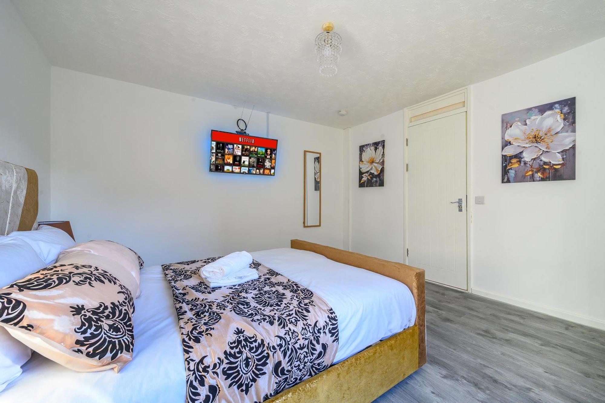 -rdgs- For Your Relaxed, Cosy Stay, Free Parking Homestay Leeds (West Yorkshire)