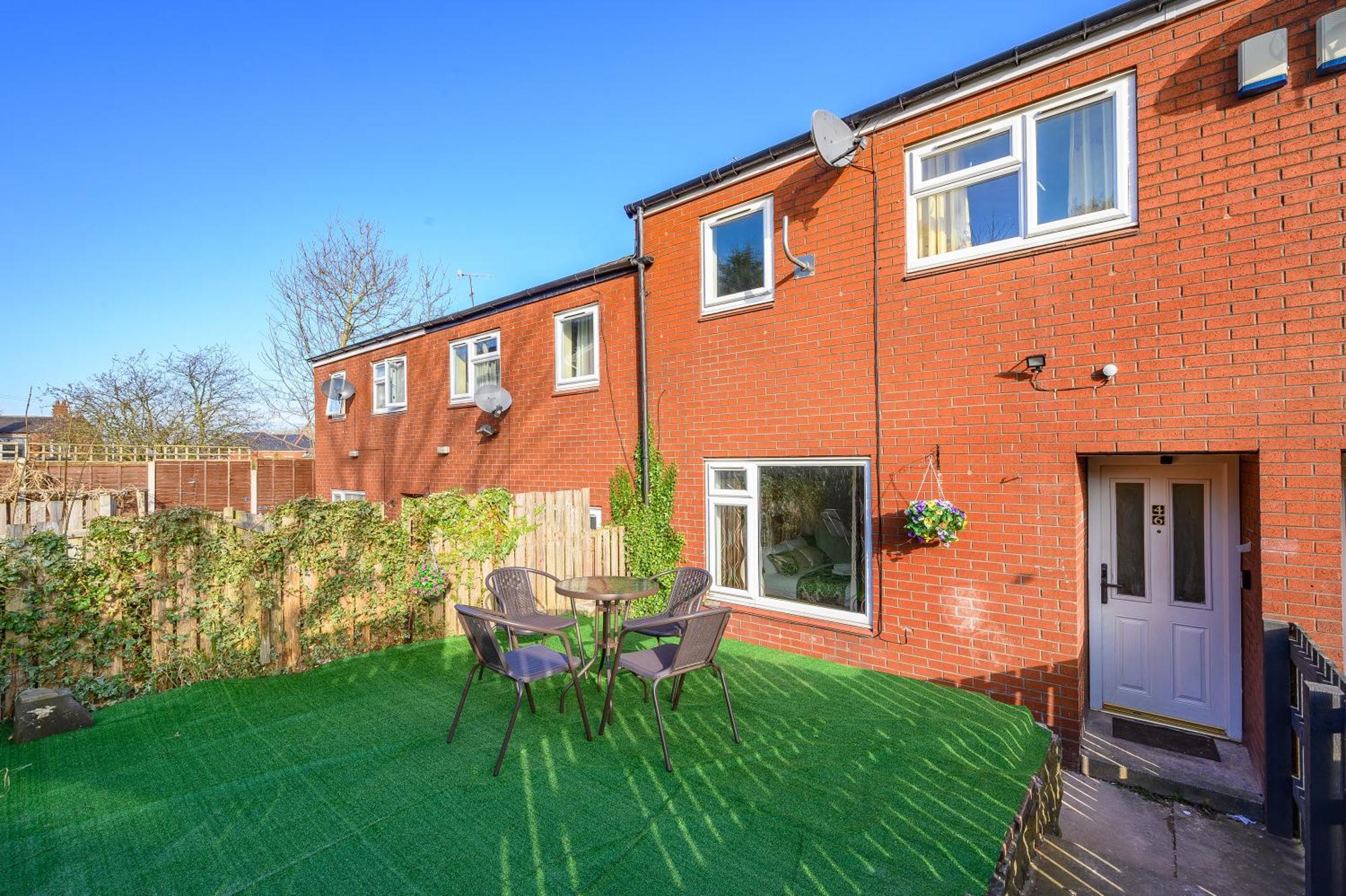 Homestay -rdgs- For Your Relaxed, Cosy Stay, Free Parking Leeds (West Yorkshire)