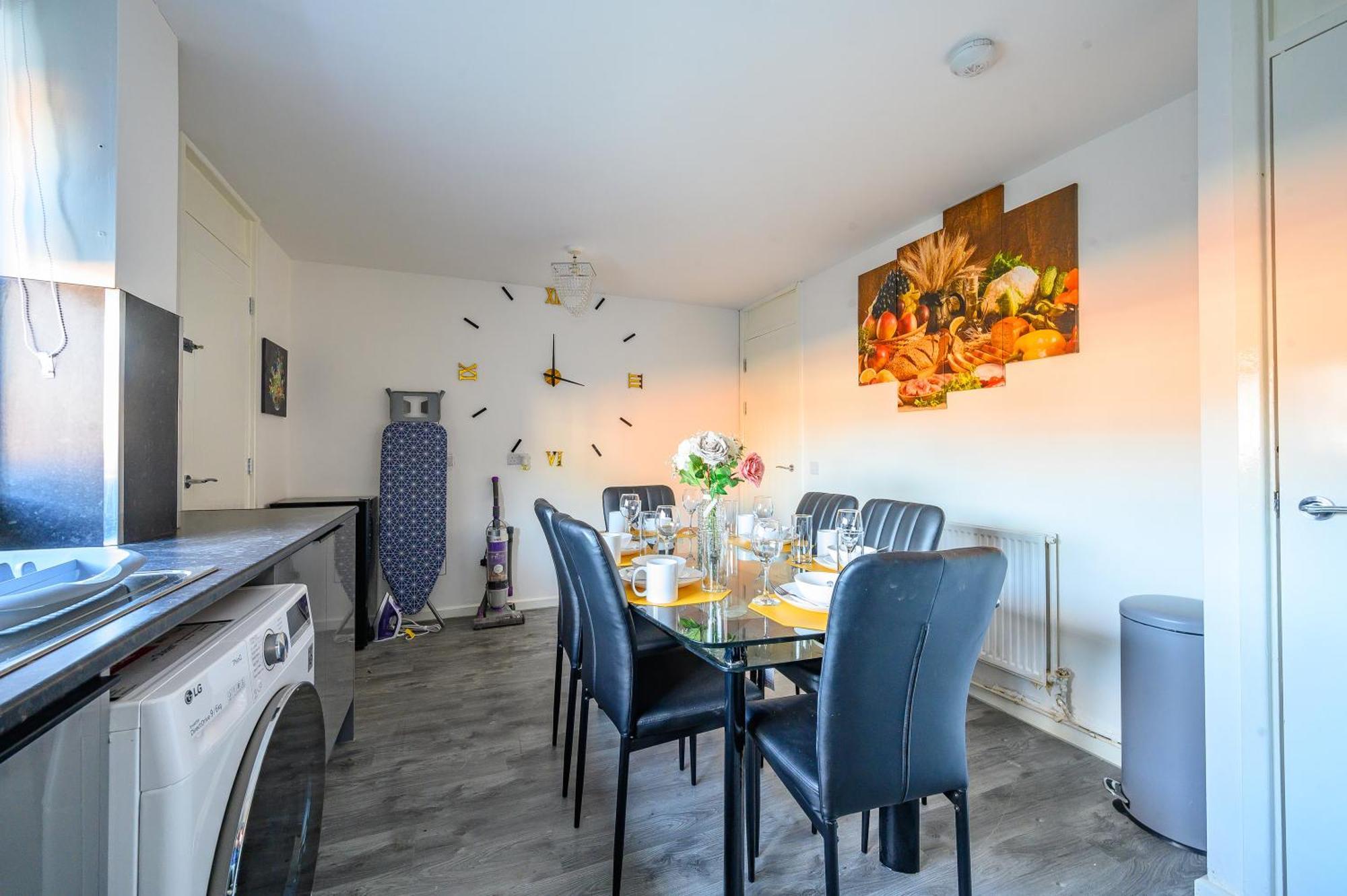 -rcgs- For Your Relaxed, Cosy Stay, Free Parking Homestay