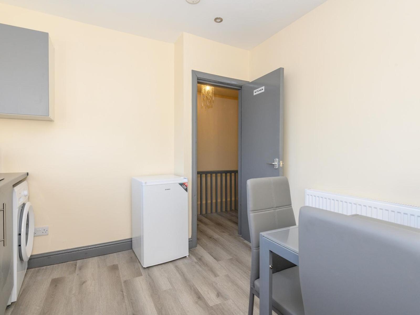 Pass The Keys Blooms In Lower Wortley - Couples Hideout Leeds (West Yorkshire)