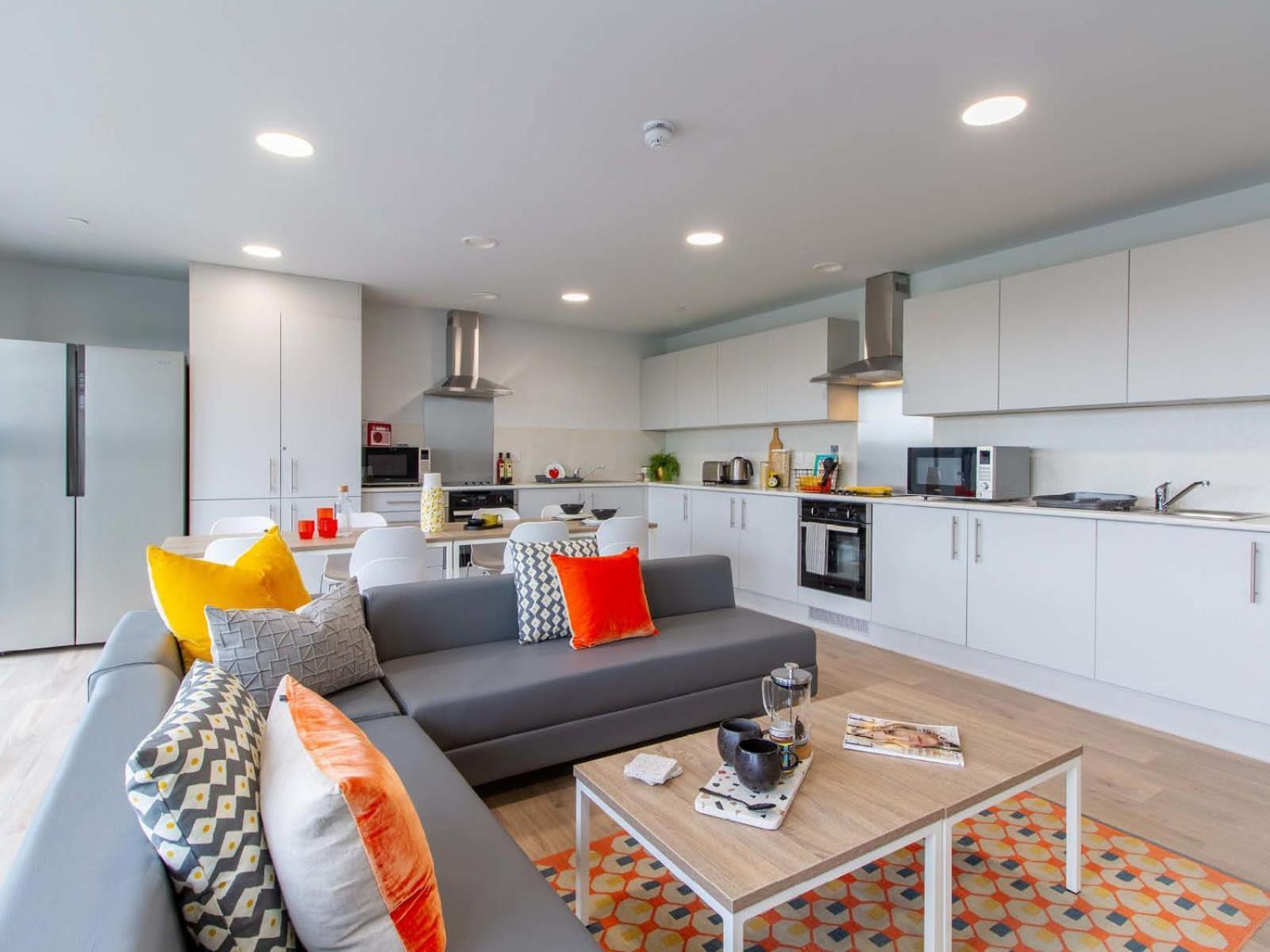For Students Only Ensuite Bedrooms At The Refinery In Leeds Apartment *