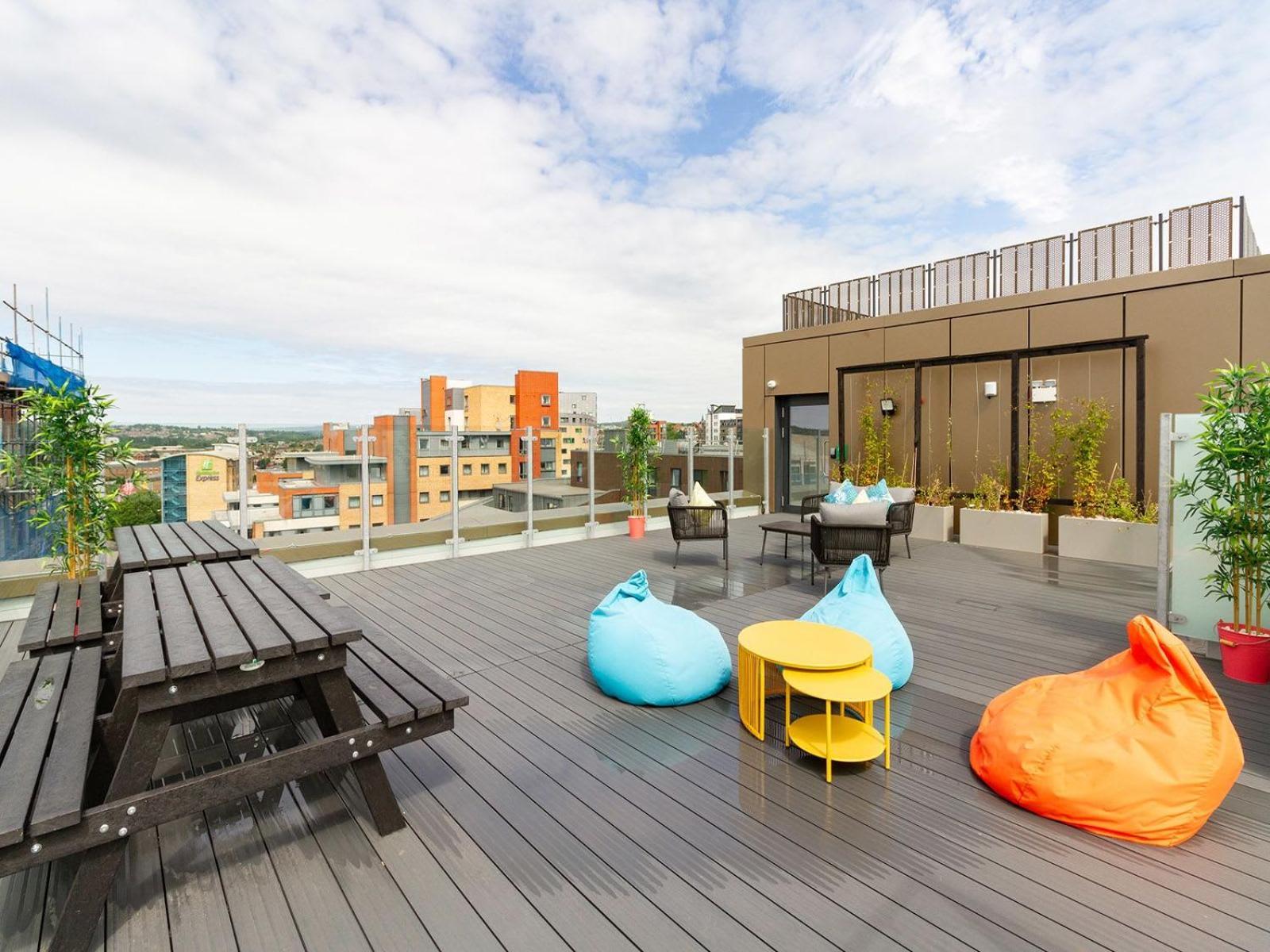 Apartment For Students Only Ensuite Bedrooms At The Refinery In Leeds *