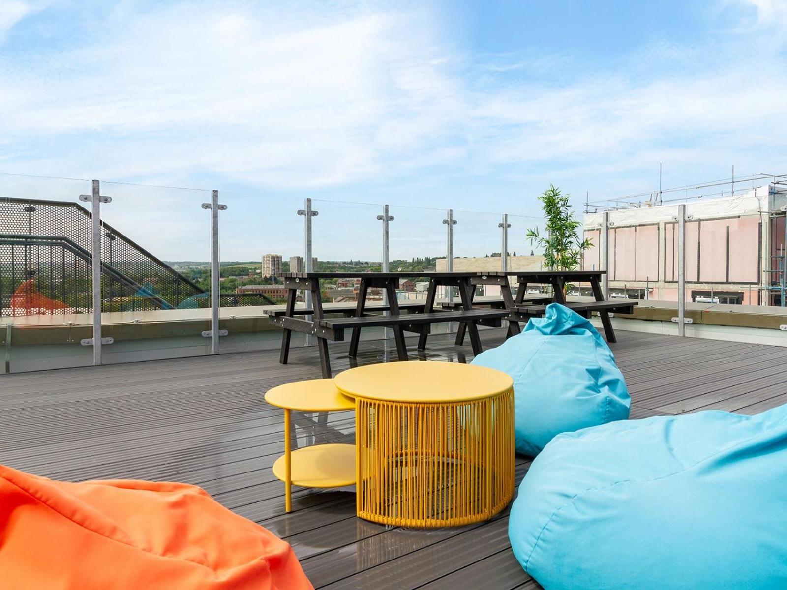 For Students Only Ensuite Bedrooms At The Refinery In Leeds * Leeds (West Yorkshire)