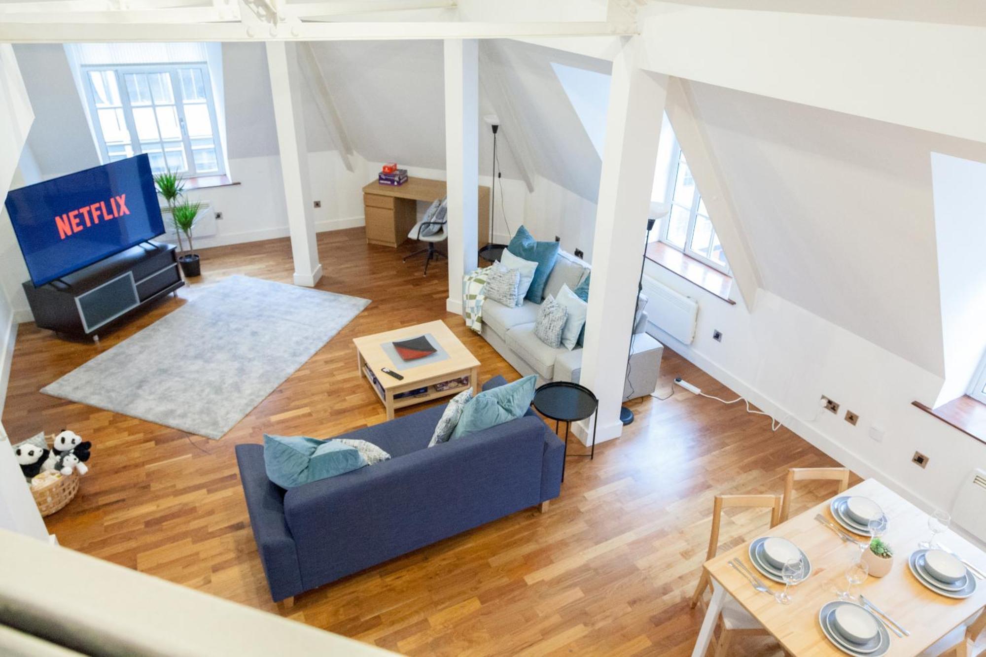 Centre Penthouse * Leeds (West Yorkshire)