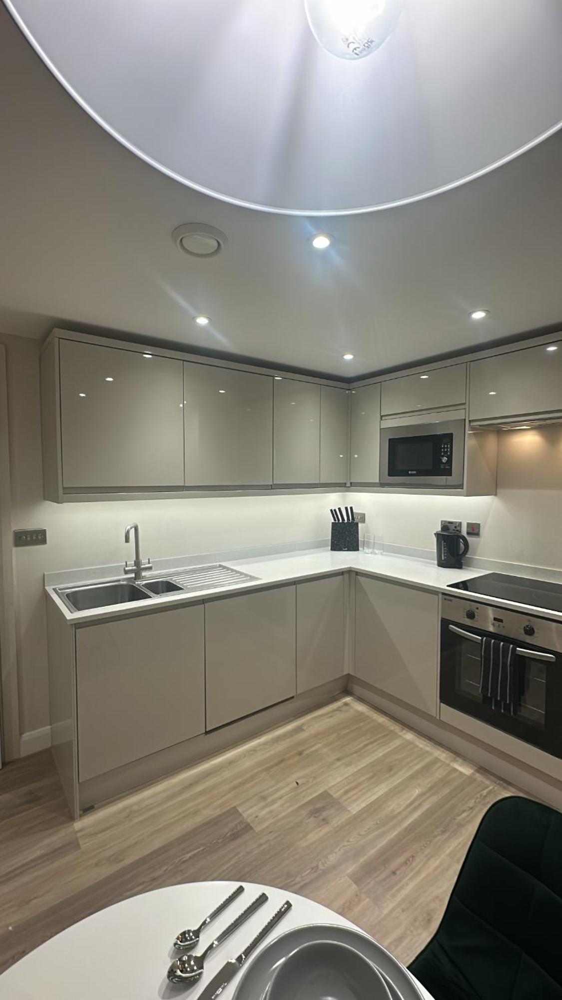 Luxe Life Residences * Leeds (West Yorkshire)