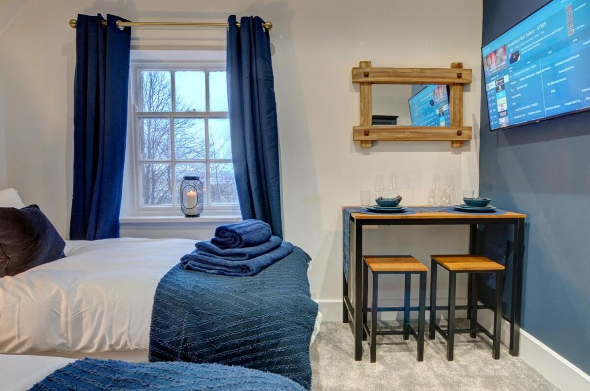 Holiday home Homebird - The Vicarage Leeds (West Yorkshire)