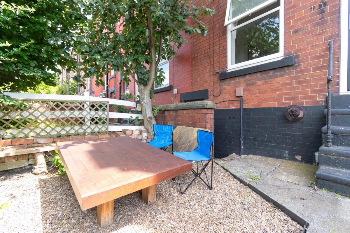 Holiday home Stylish In 10 Mins From Centre Leeds (West Yorkshire)