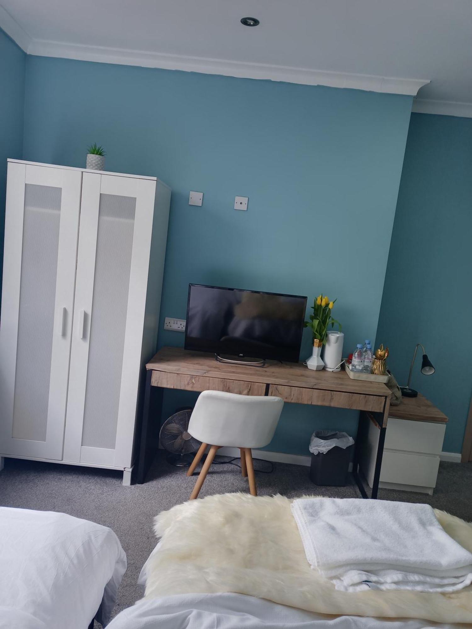 An Exquisite Deluxe In A - Free Parking - With Access To Resturant - Shisha Bar- Wine Bar Aparthotel