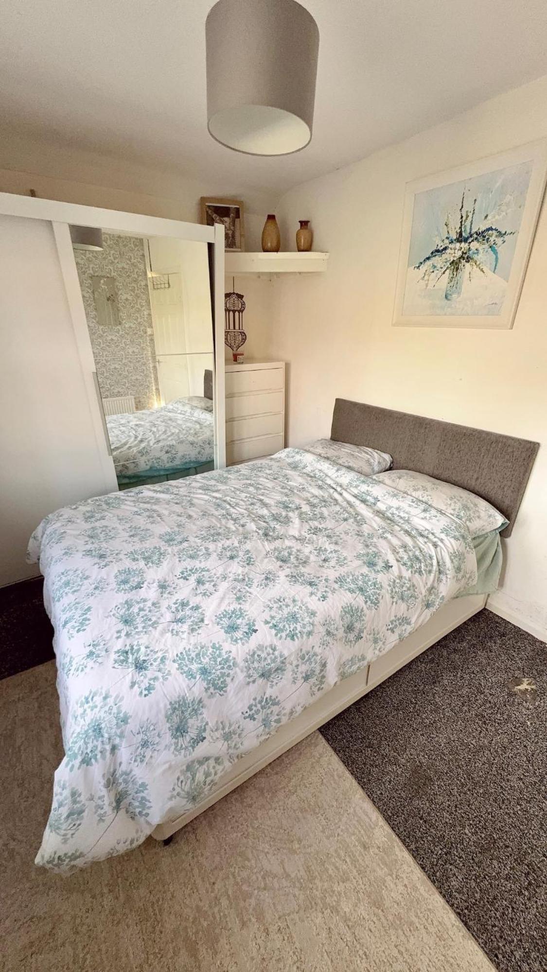4 Spacious Bedroom House Seacroft With A Drive Villa