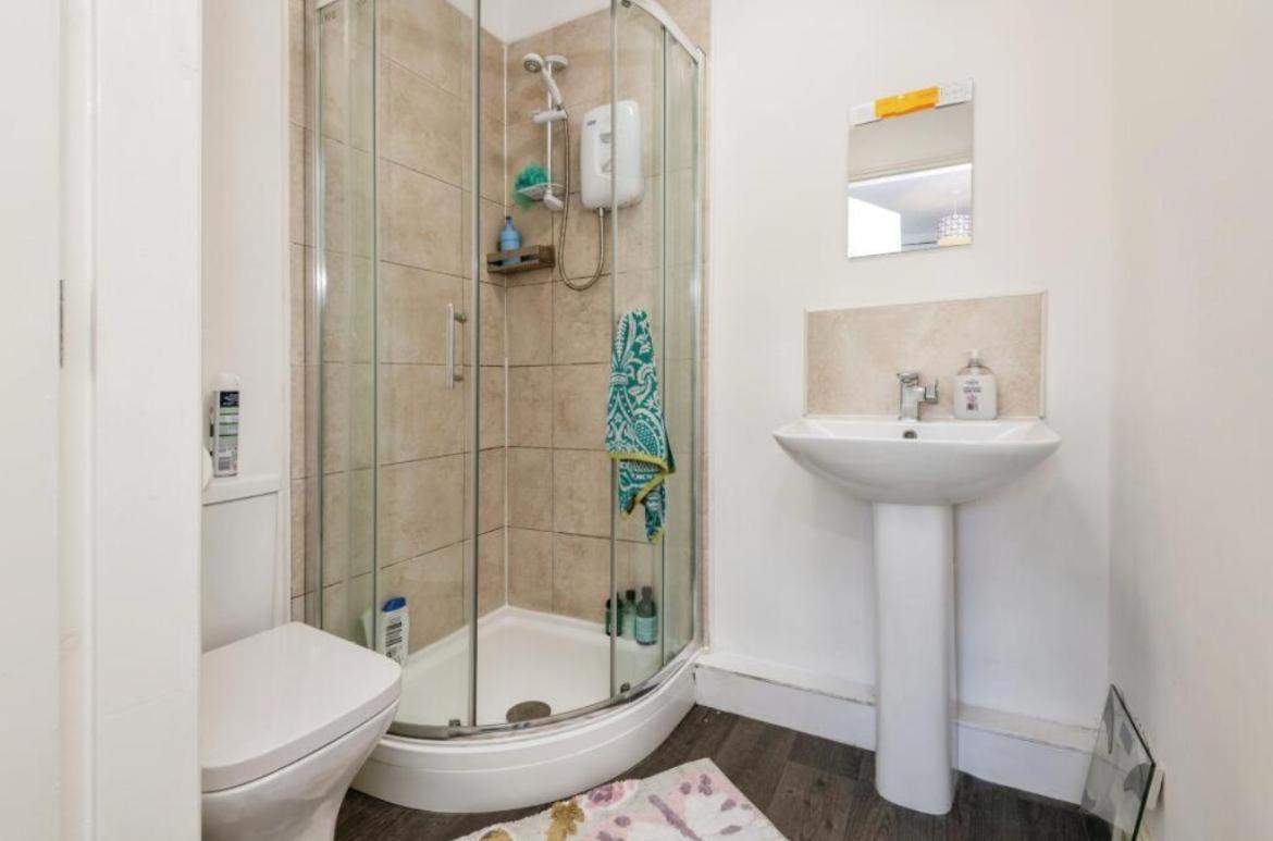 Modern 2bed - Free Parking - Great Location! Apartment Leeds (West Yorkshire)