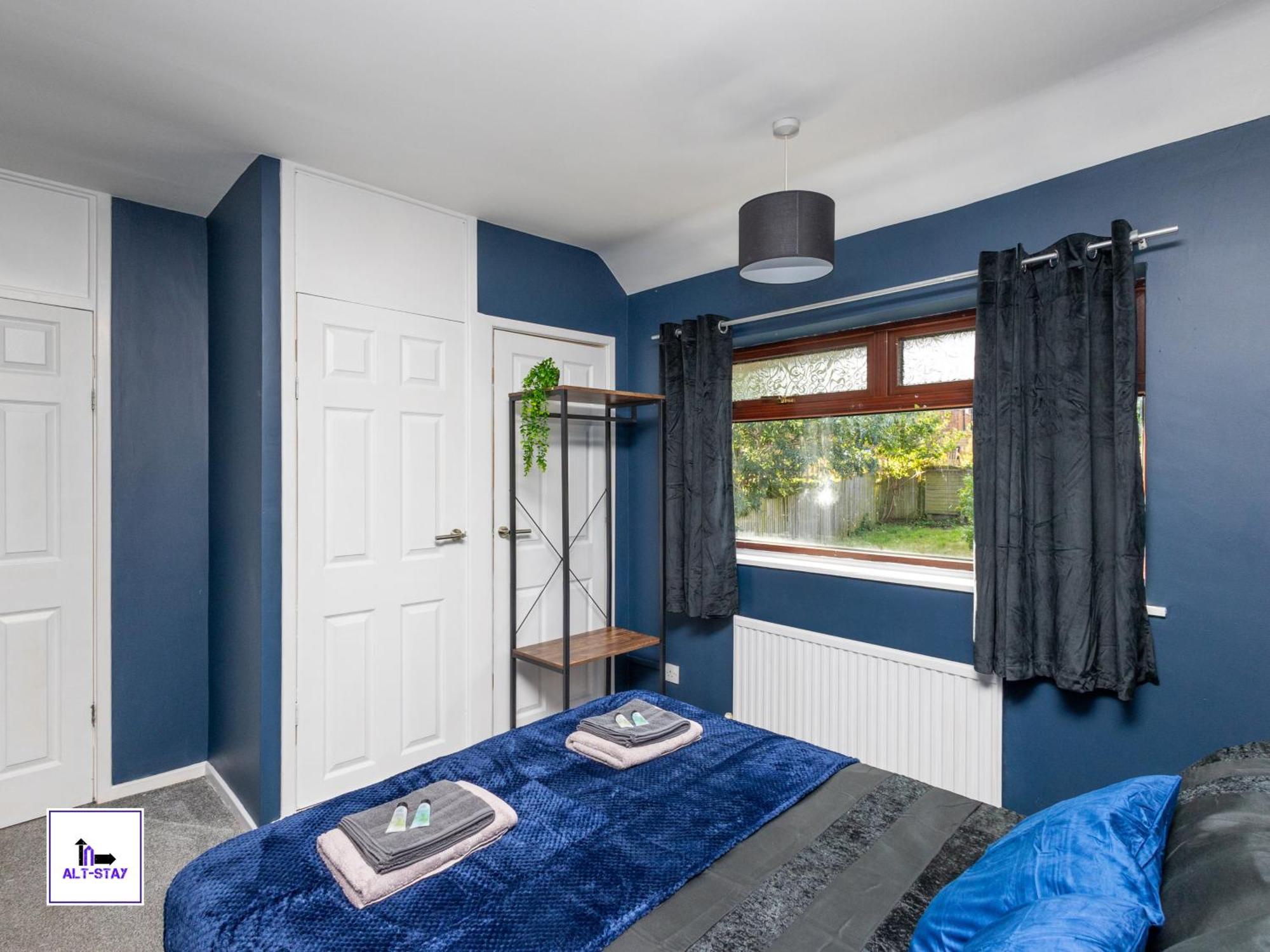 Holiday home Alt-Stay Leeds South - 3 Bed - 10 Percent Off Monthly - Contractors, Insurance, Relocation - Long Stays Welcome *