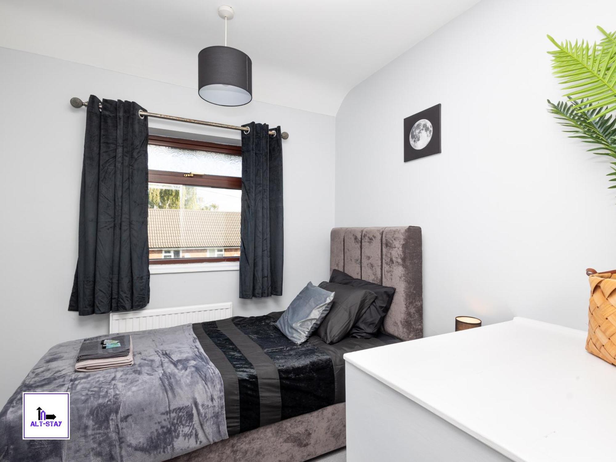 Alt-Stay Leeds South - 3 Bed - 10 Percent Off Monthly - Contractors, Insurance, Relocation - Long Stays Welcome *