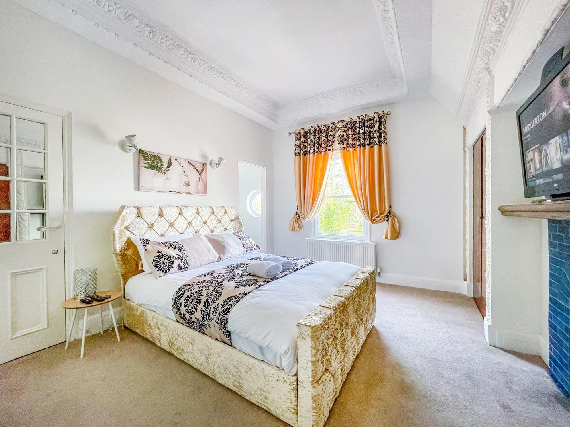 *rc9bc* For Your Relaxed & Cosy + Free Parking + Free Fast Wifi * * Leeds (West Yorkshire)