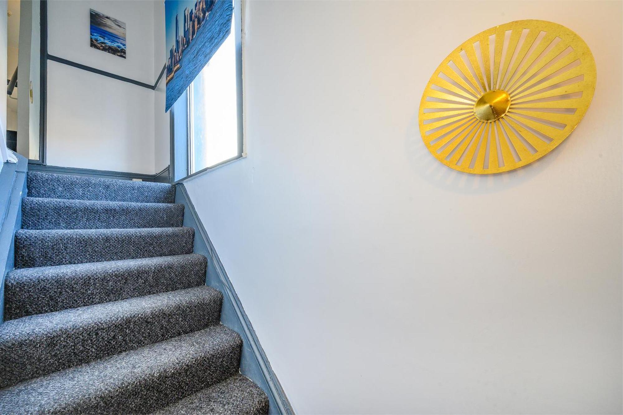 -ra27a- For Your Relaxed, Cosy Stay, Free Parking Guest house