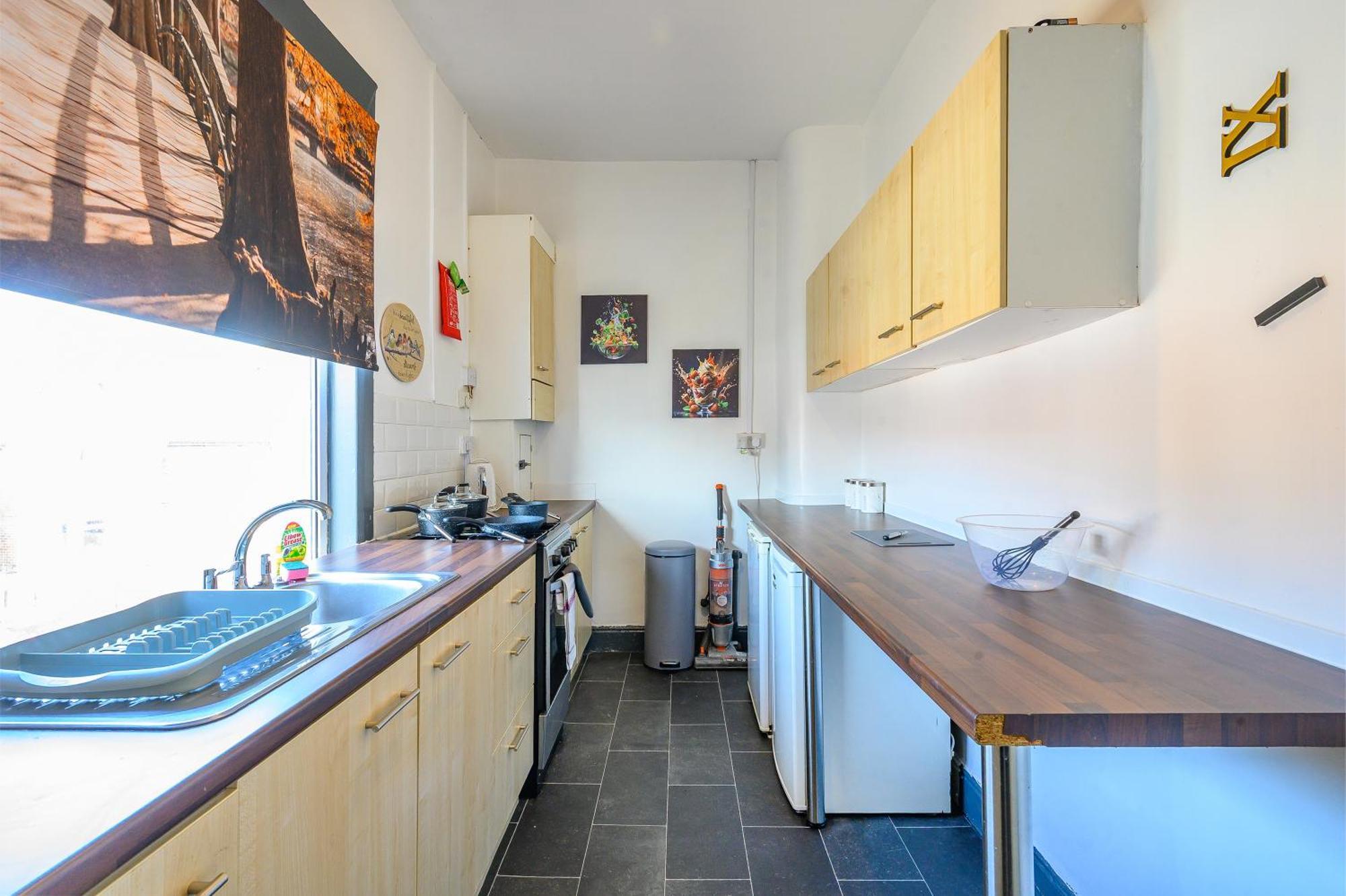 -ra27a- For Your Relaxed, Cosy Stay, Free Parking *