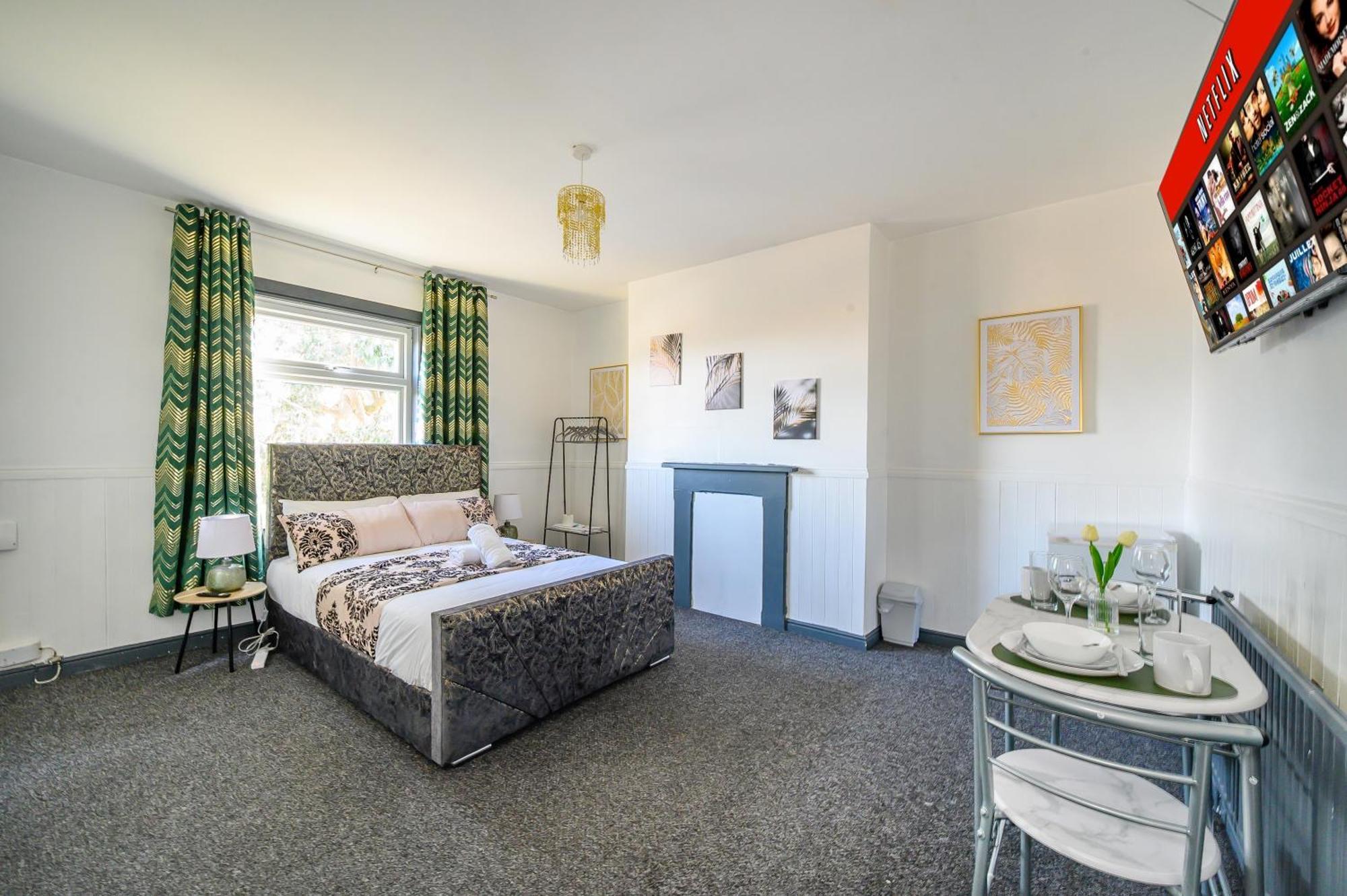 -ra27a- For Your Relaxed, Cosy Stay, Free Parking *