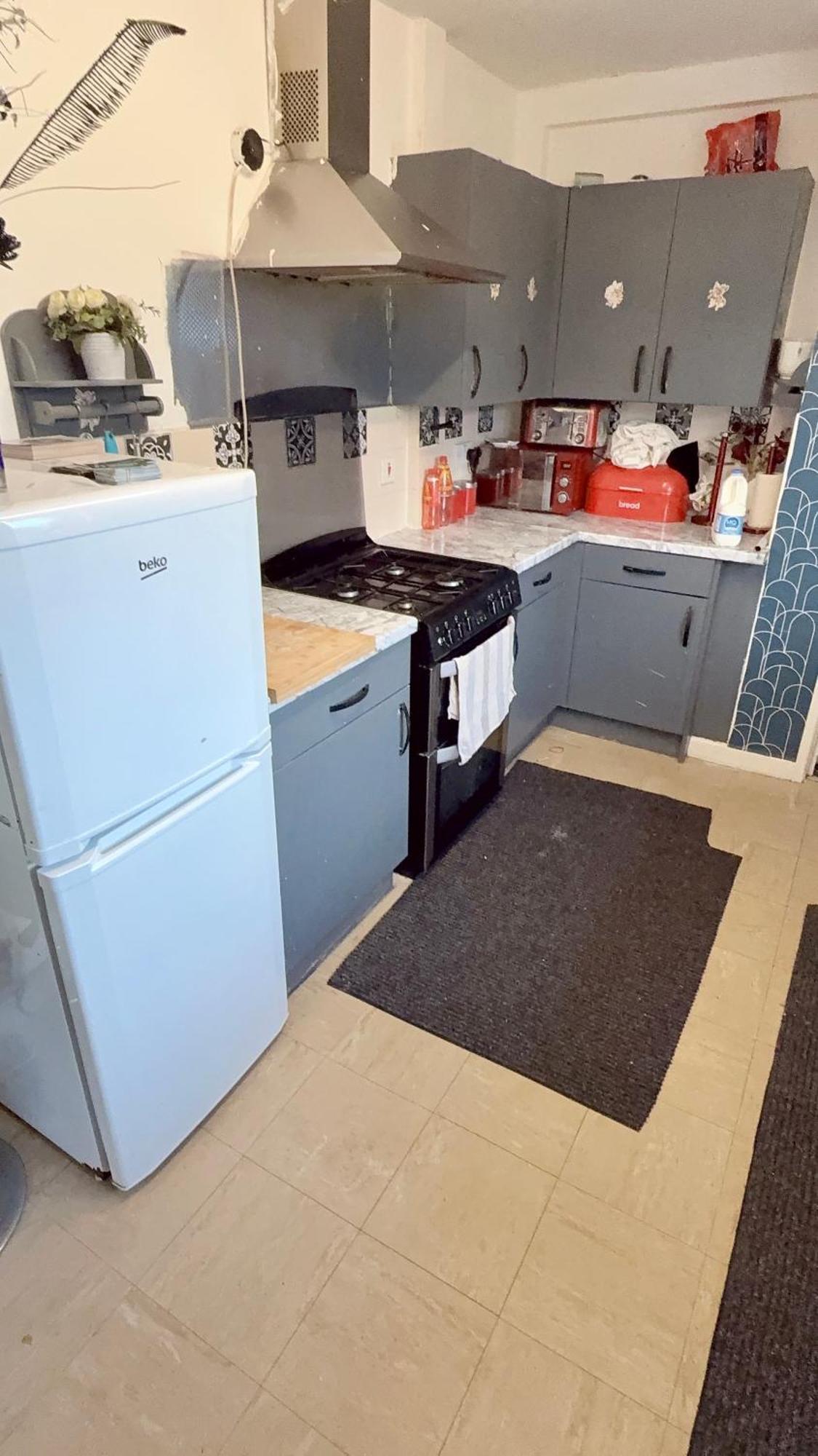 Villa 4 Spacious Bedroom House Seacroft With A Drive