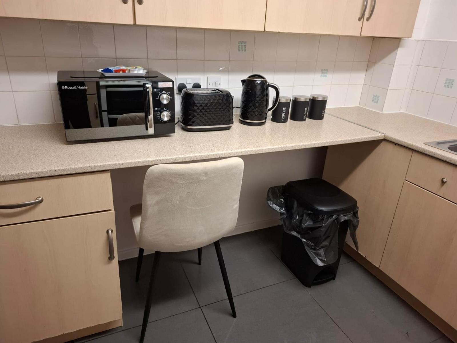 Holiday home Entire House In Hunslet 5min To Center *